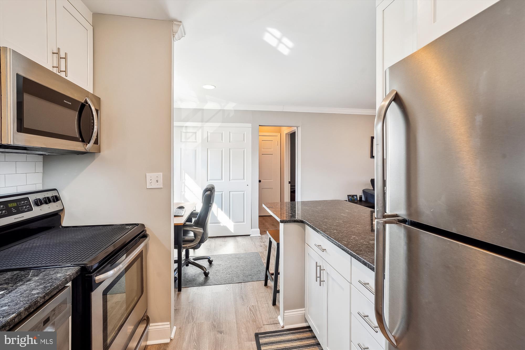 POTOWMACK CROSSING - Residential