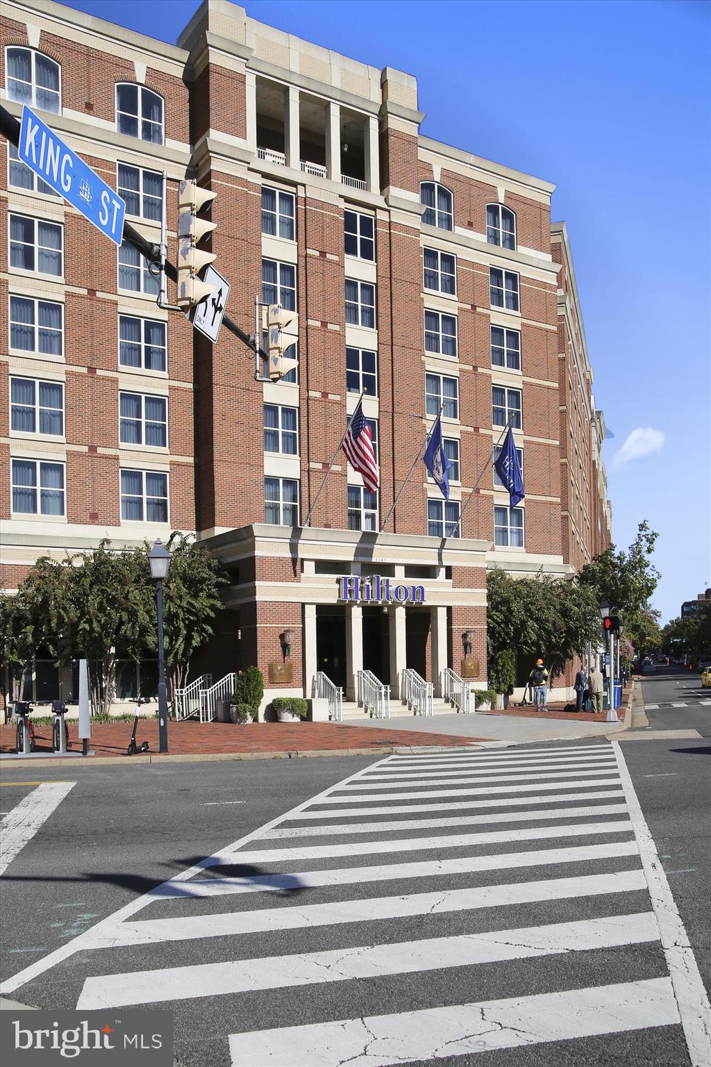 POTOWMACK CROSSING - Residential