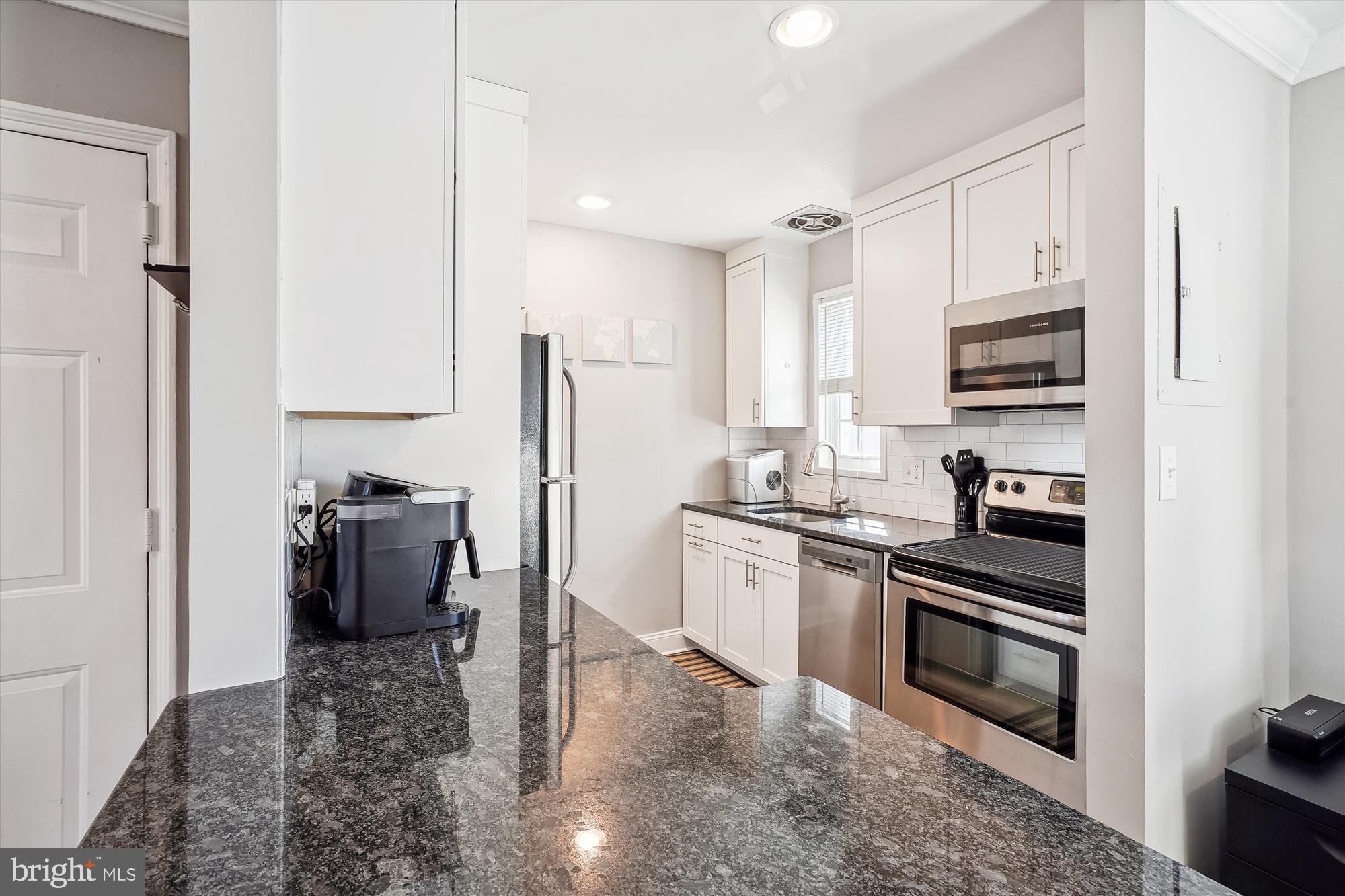 POTOWMACK CROSSING - Residential