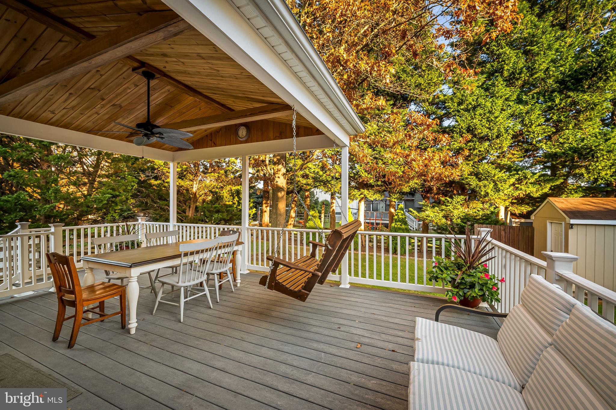 BRENTWOOD PARK - Residential