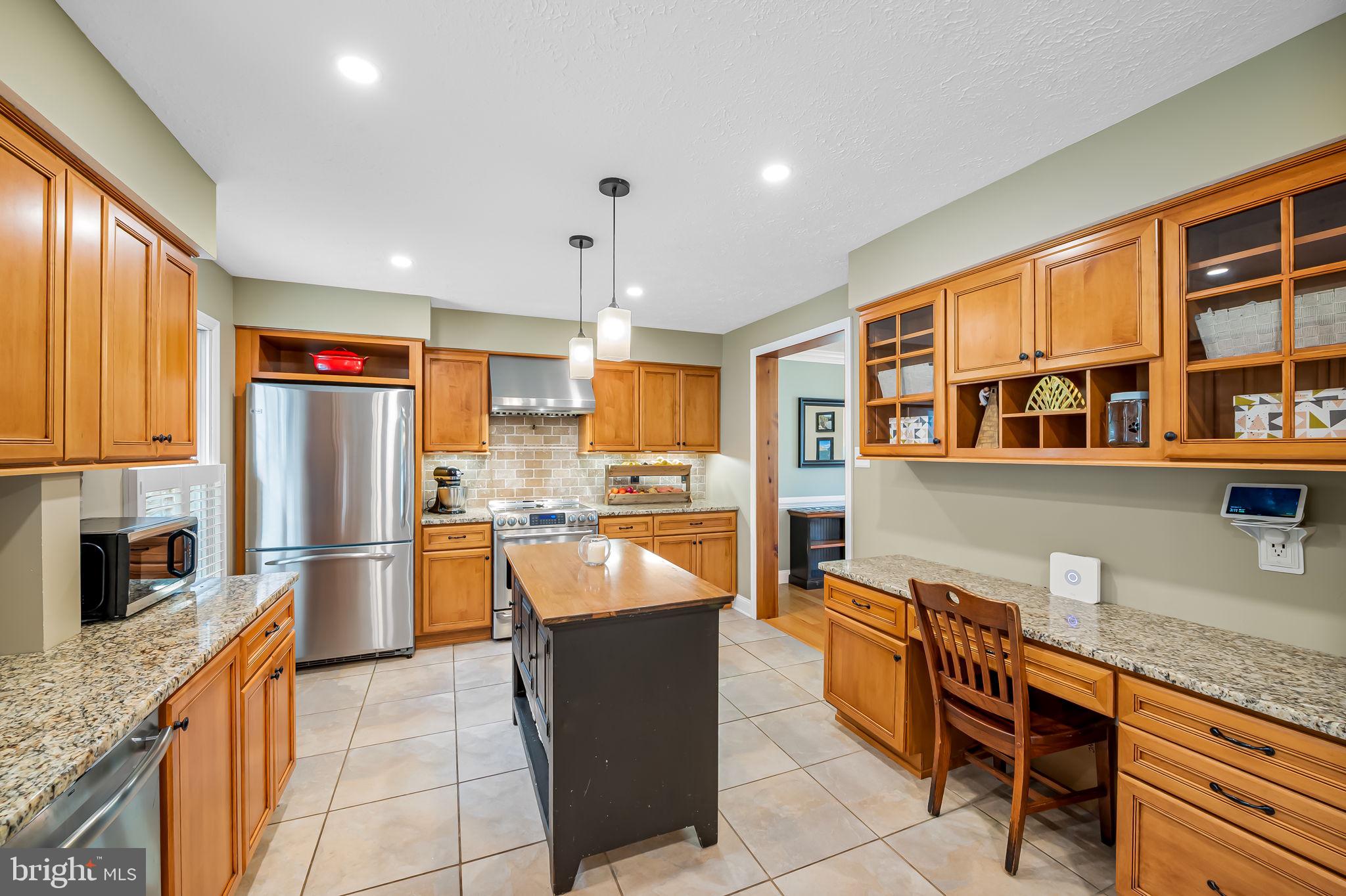 BRENTWOOD PARK - Residential