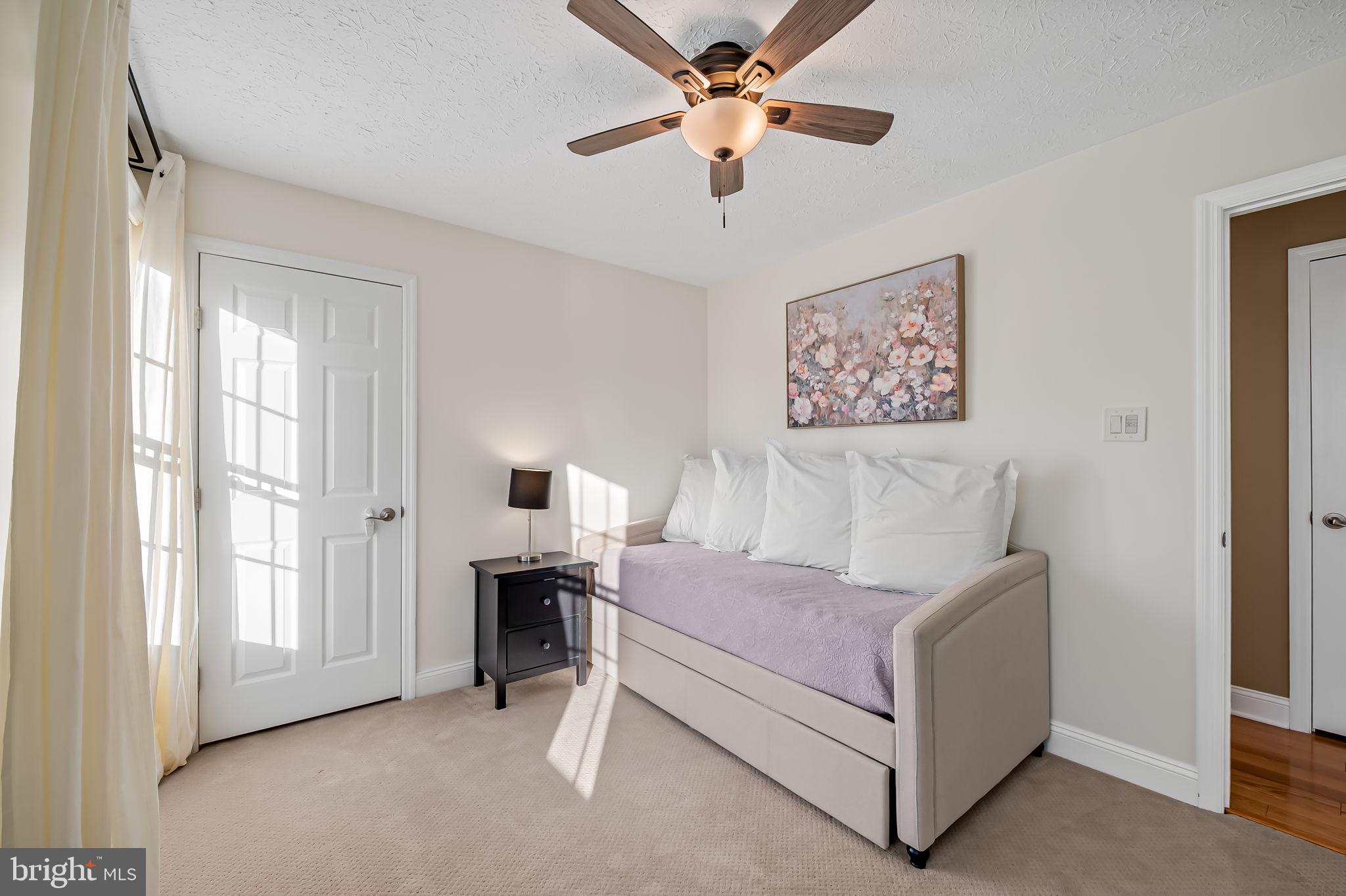 BRENTWOOD PARK - Residential