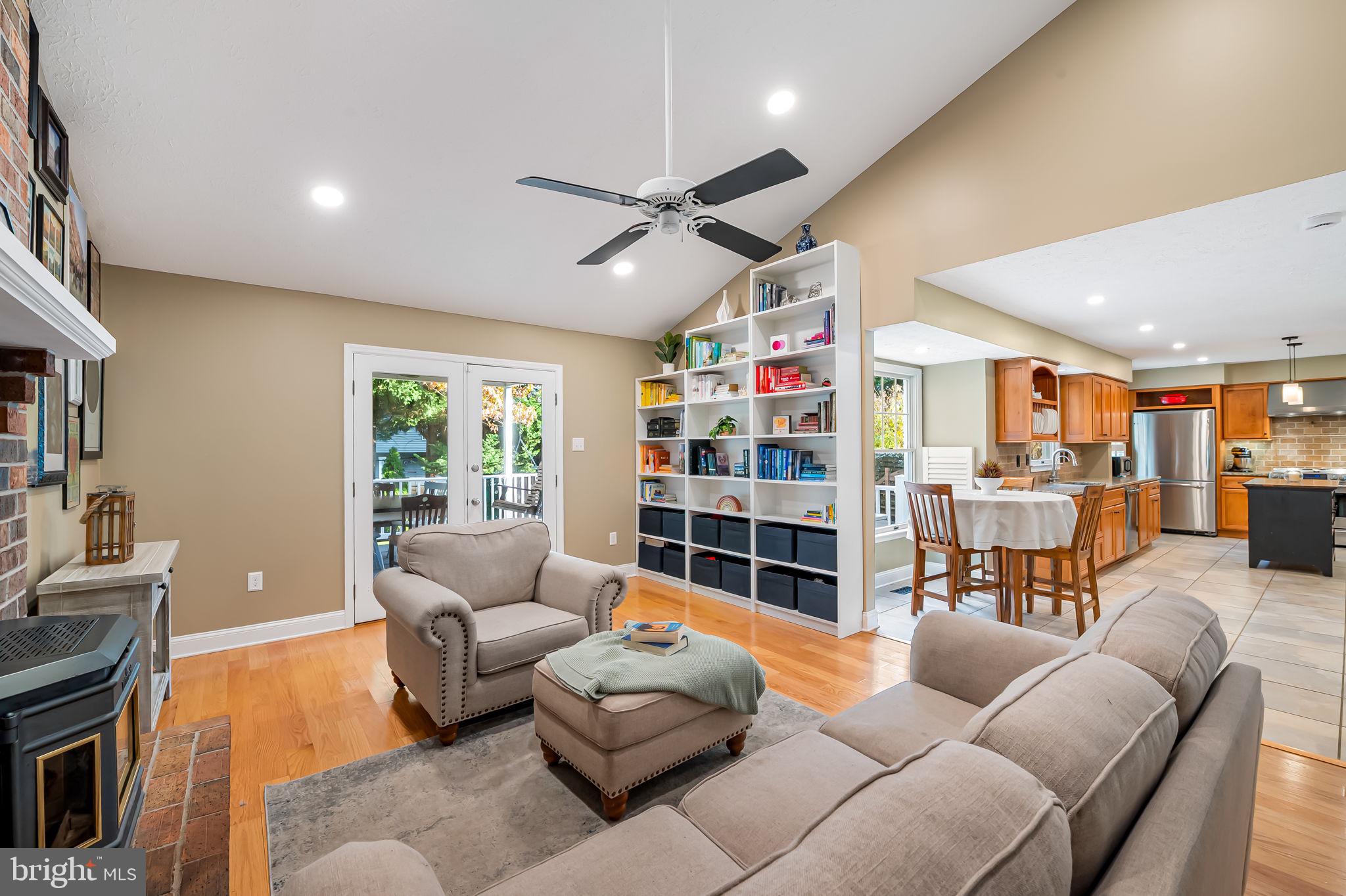 BRENTWOOD PARK - Residential