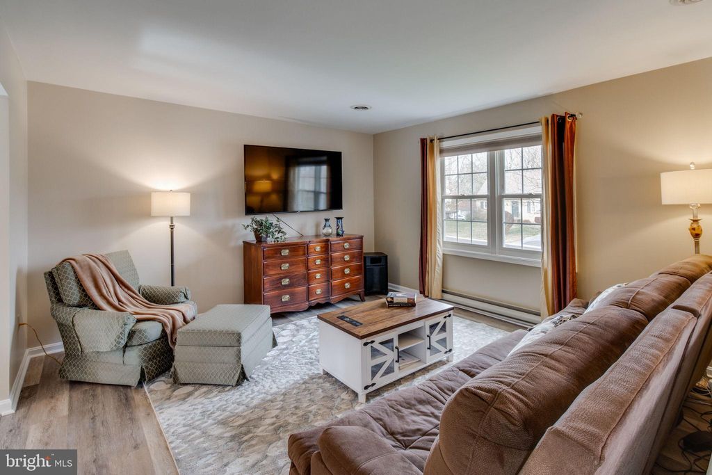 Photo of 82 Scenic Drive, DENVER, PA 17517 (MLS # PALA2079544)