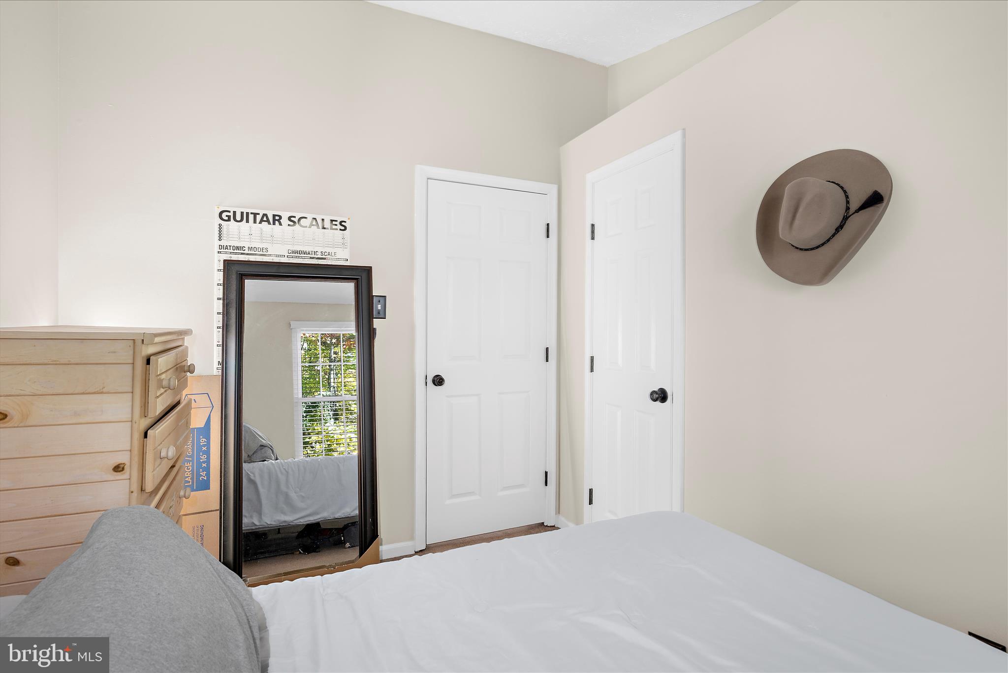 CHESAPEAKE LIGHTHOUSE - Residential