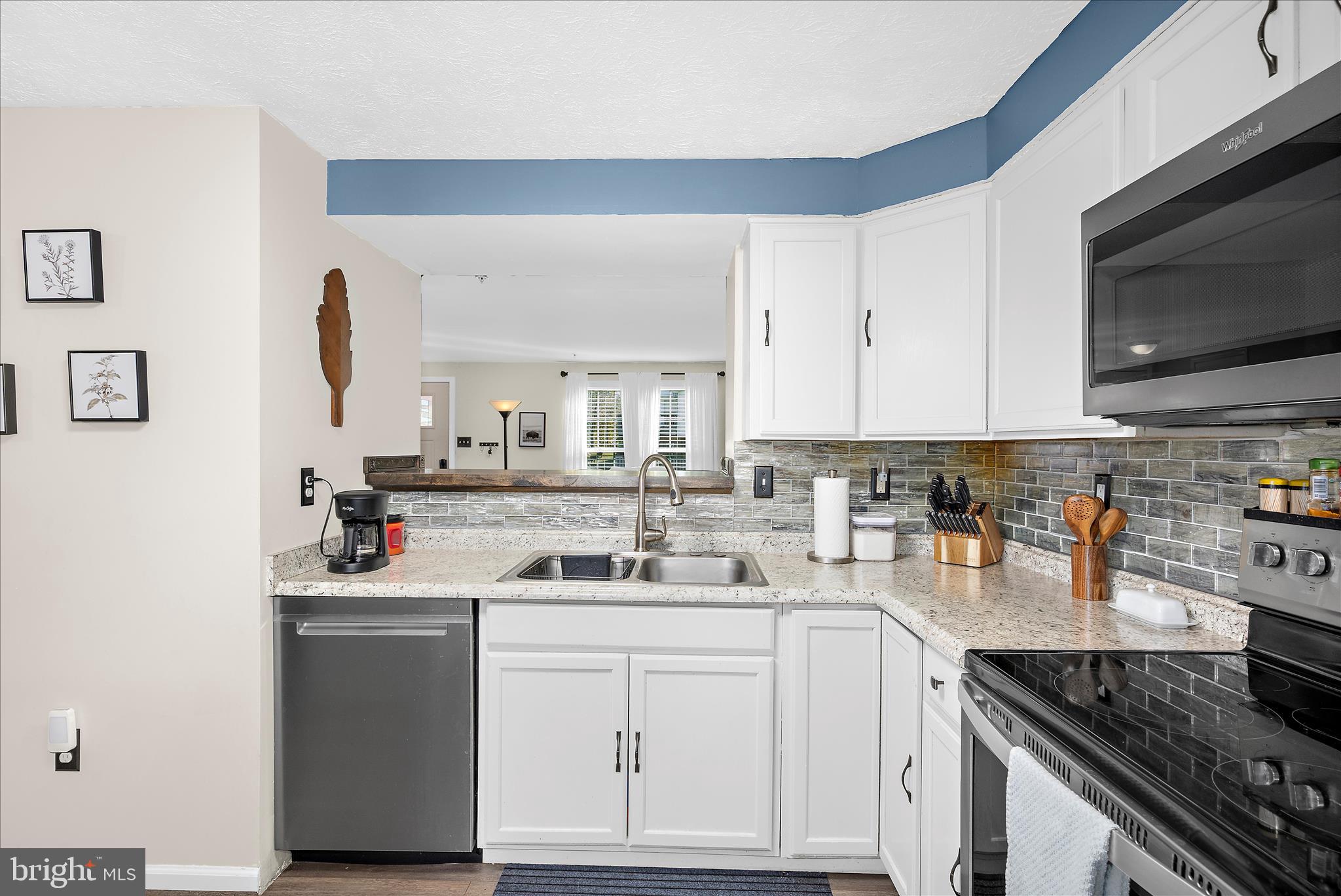 CHESAPEAKE LIGHTHOUSE - Residential