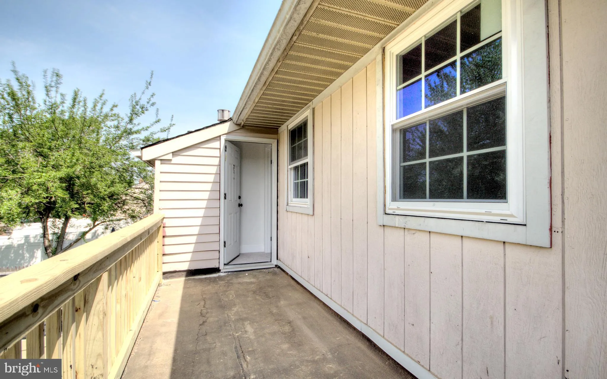 Clementon, New Jersey 08021, United States, 3 Bedrooms Bedrooms, ,2 BathroomsBathrooms,Residential,Pending,122945