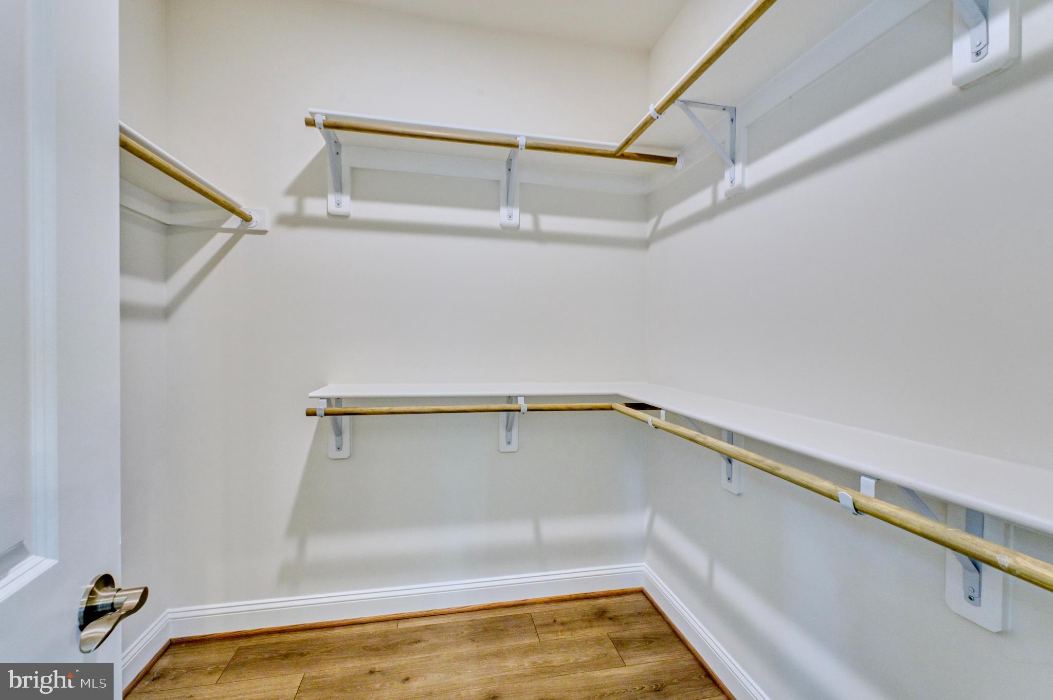 ROSEMONT - Residential