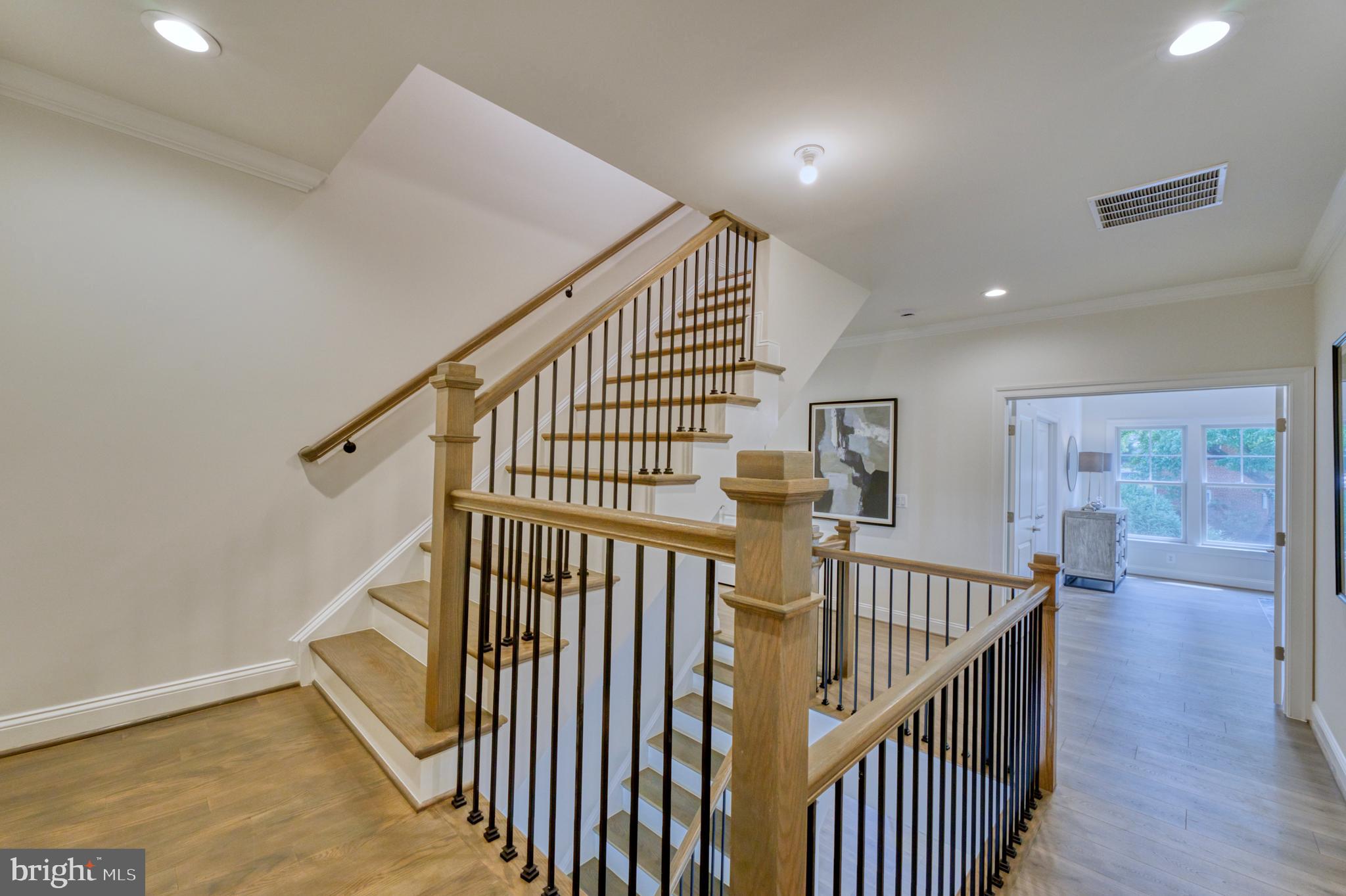 ROSEMONT - Residential