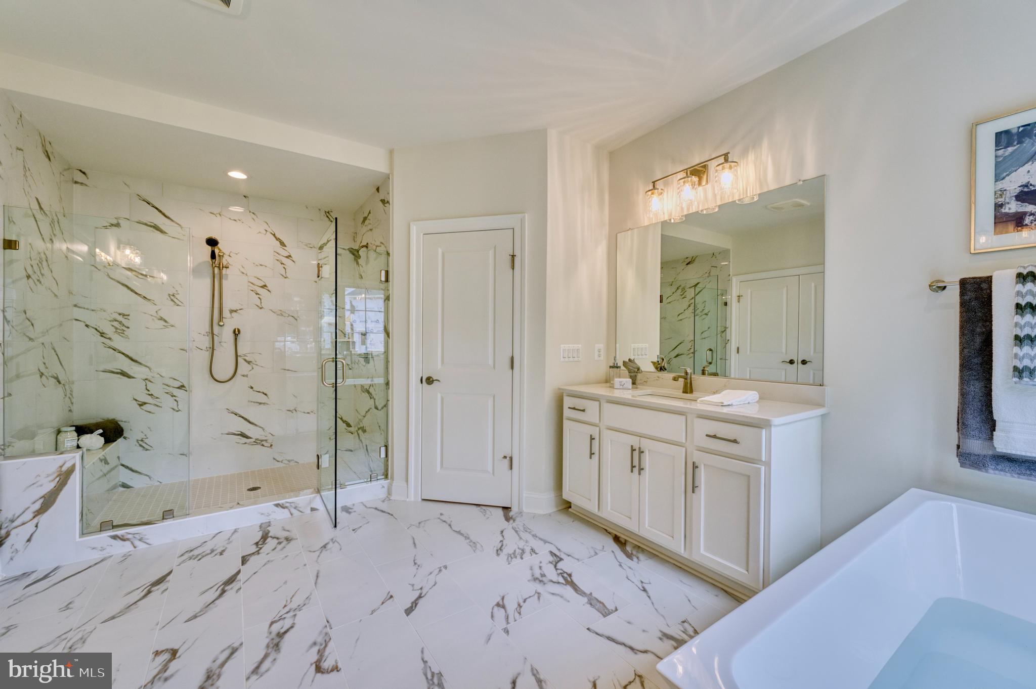 ROSEMONT - Residential