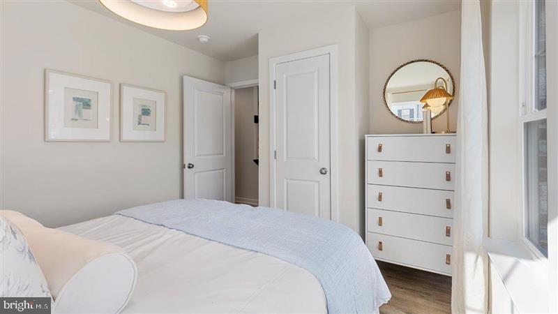 SPRING GARDEN MEADOWS - Residential