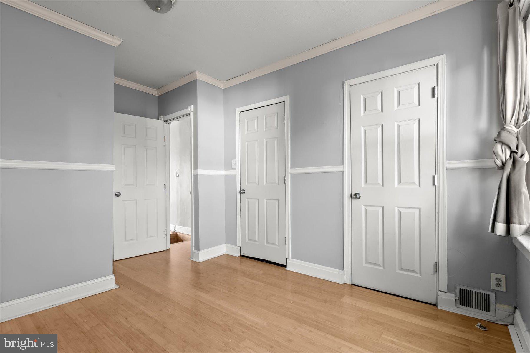 WASHINGTON VILLAGE - Residential