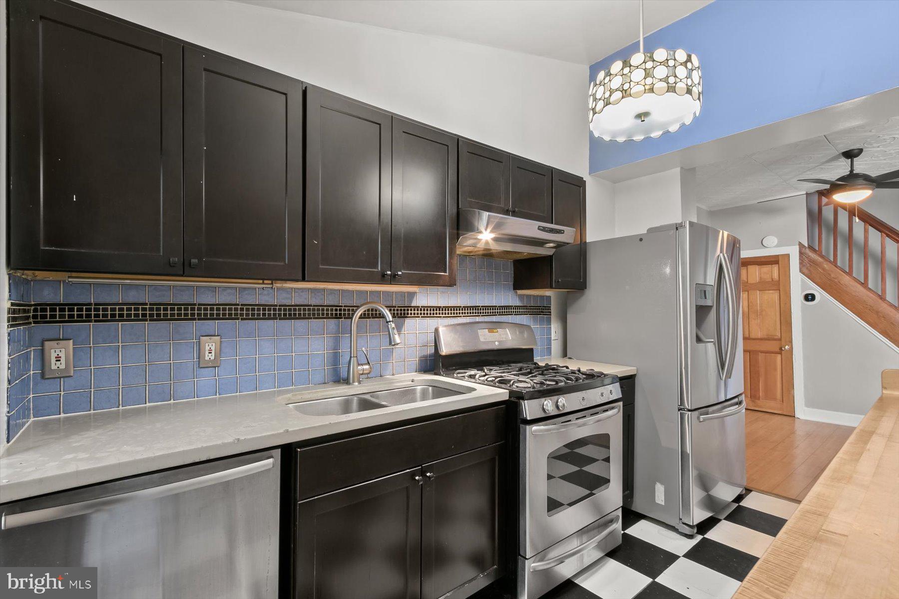 WASHINGTON VILLAGE - Residential