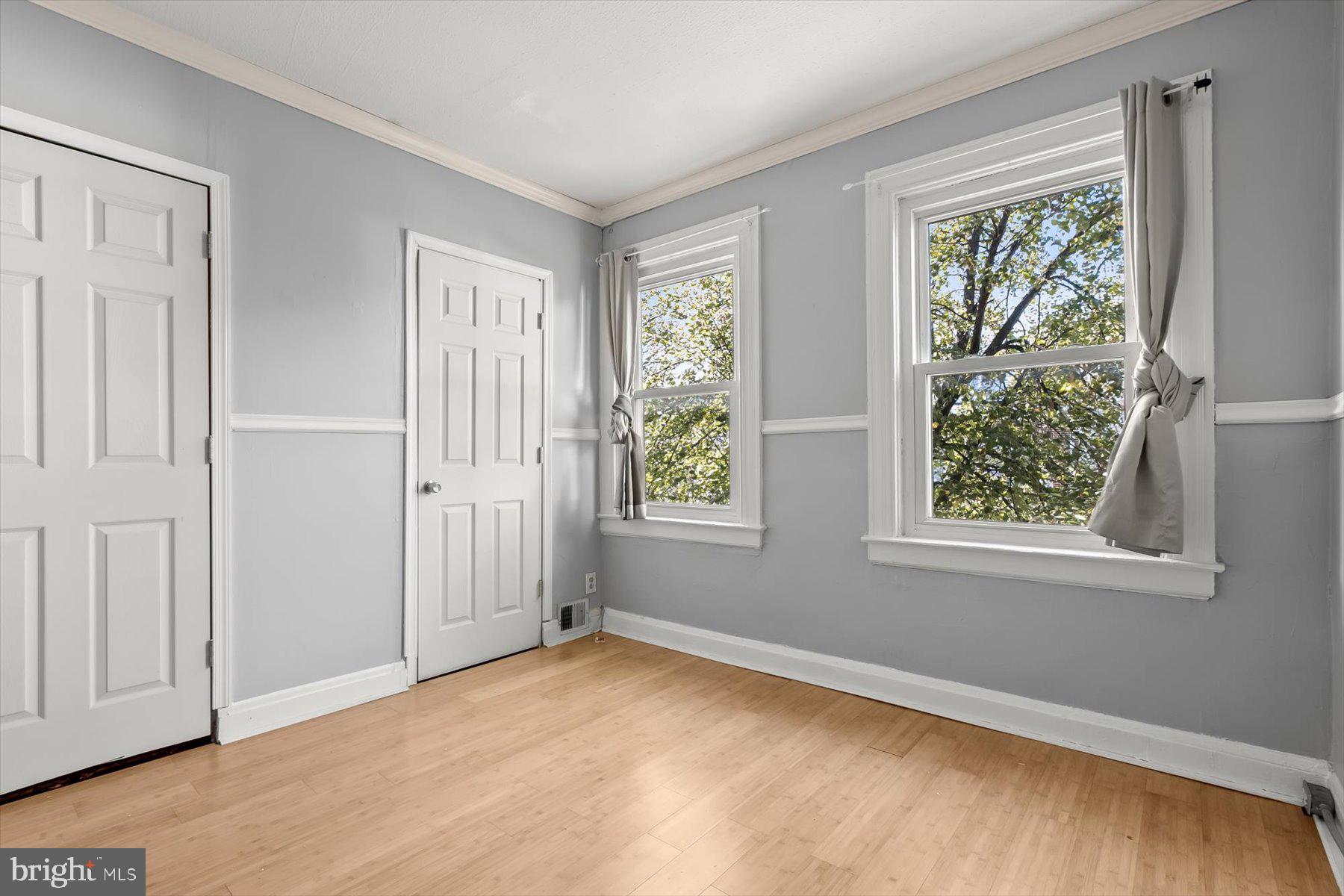 WASHINGTON VILLAGE - Residential