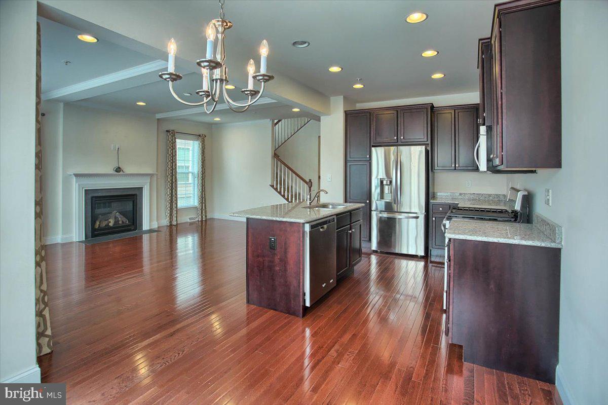 WALDEN - Residential Lease