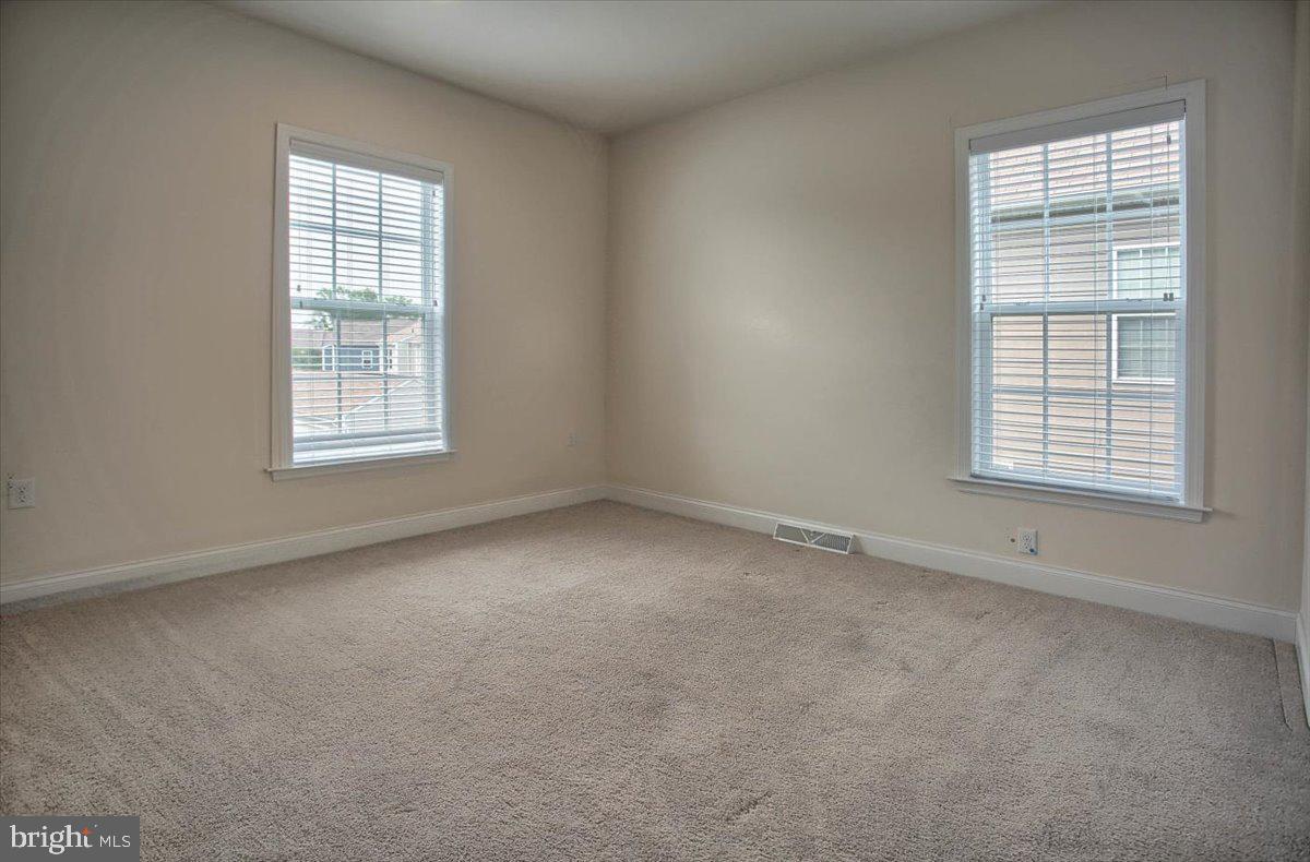 WALDEN - Residential Lease