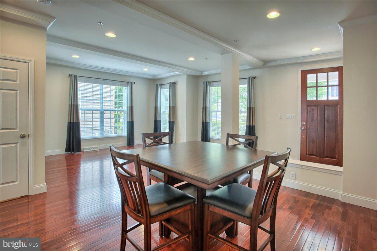 WALDEN - Residential Lease