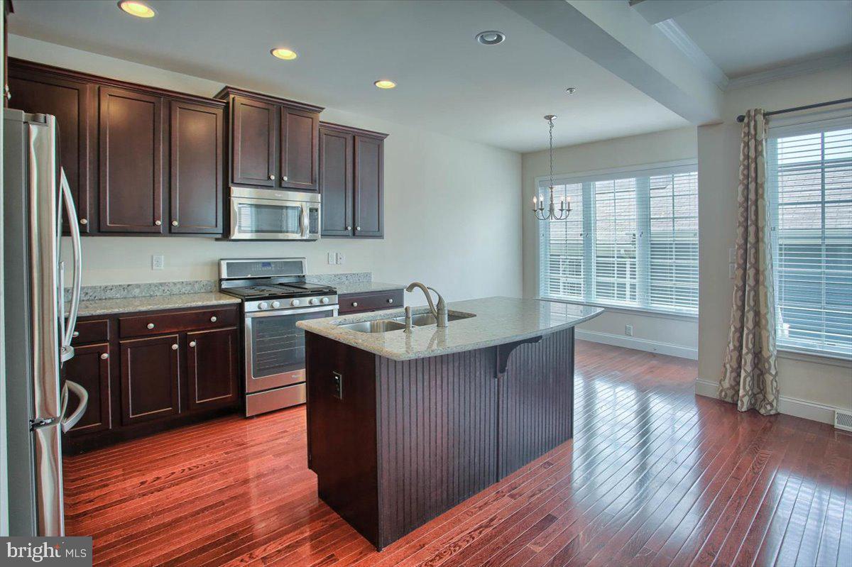 WALDEN - Residential Lease