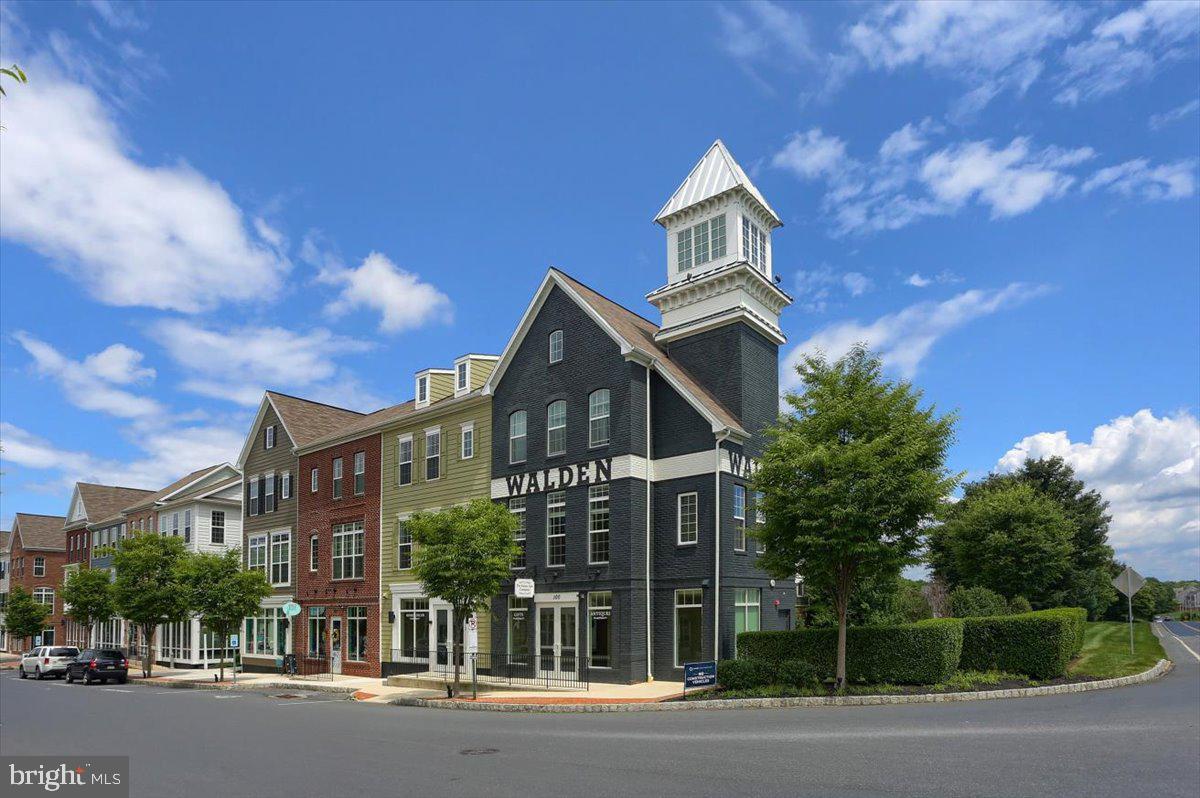 WALDEN - Residential Lease