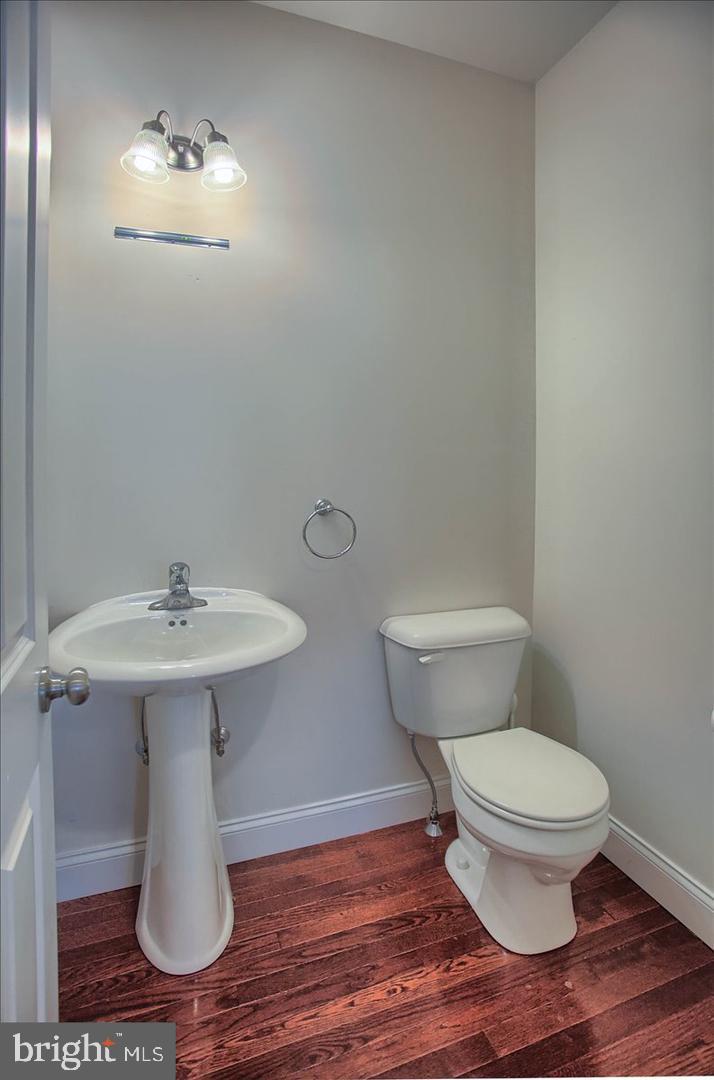 WALDEN - Residential Lease