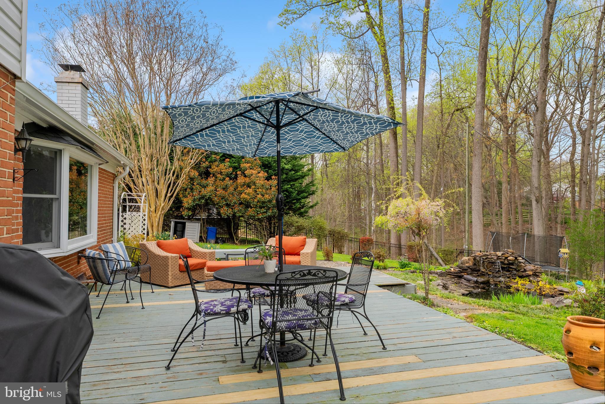 HAMPTON GARDENS - Residential