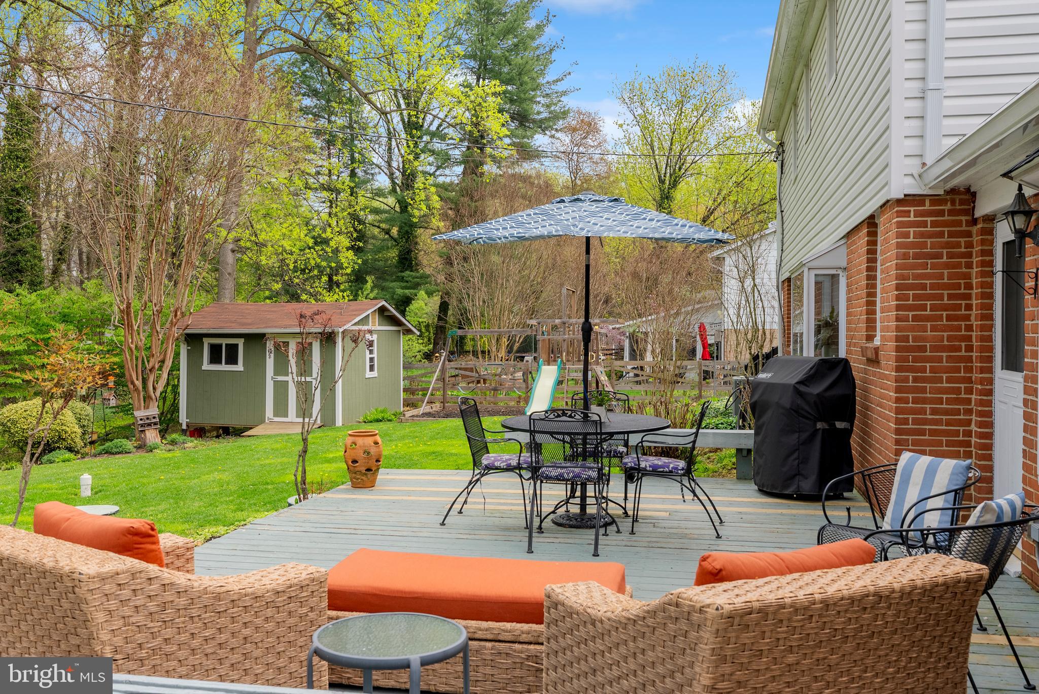 HAMPTON GARDENS - Residential