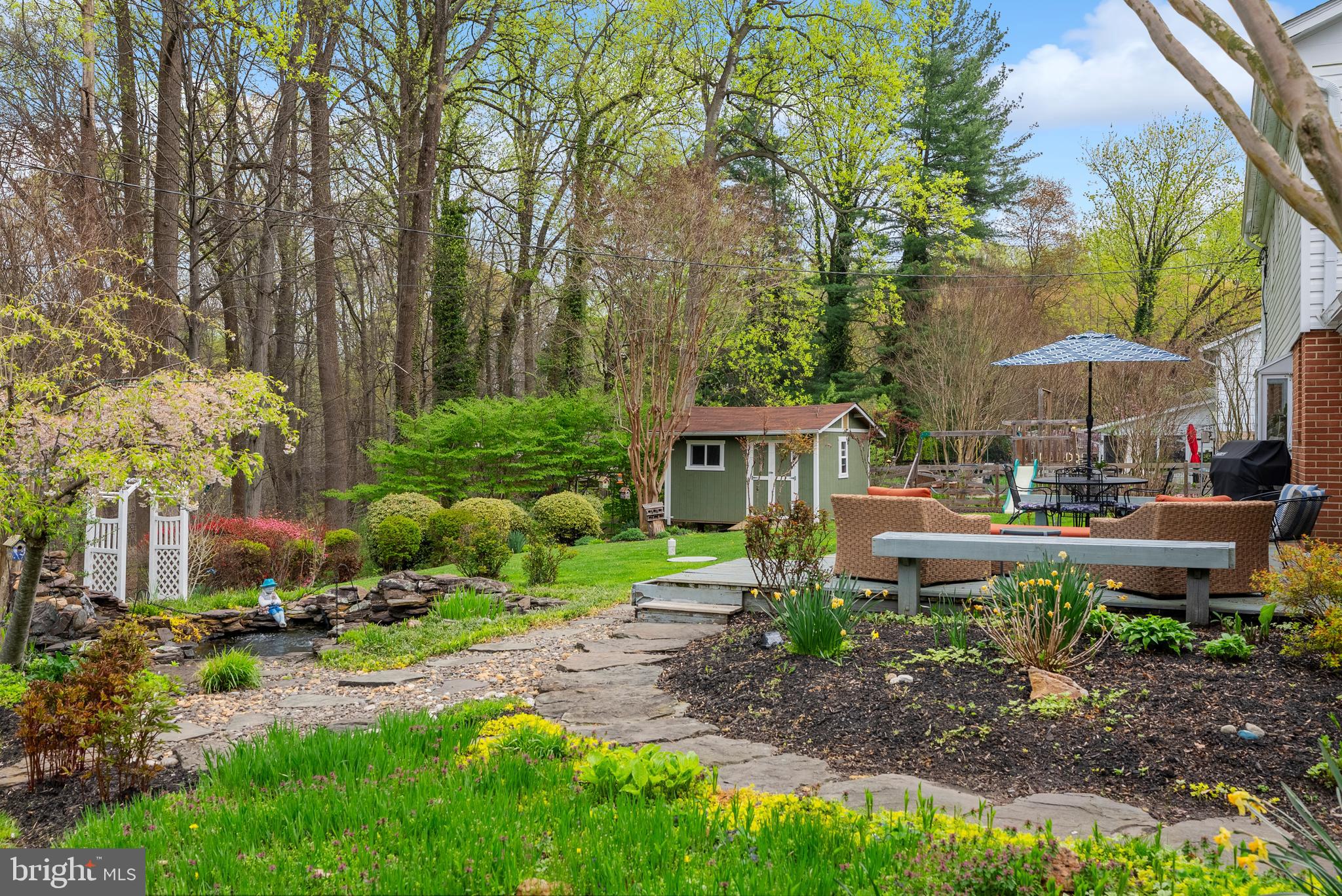 HAMPTON GARDENS - Residential