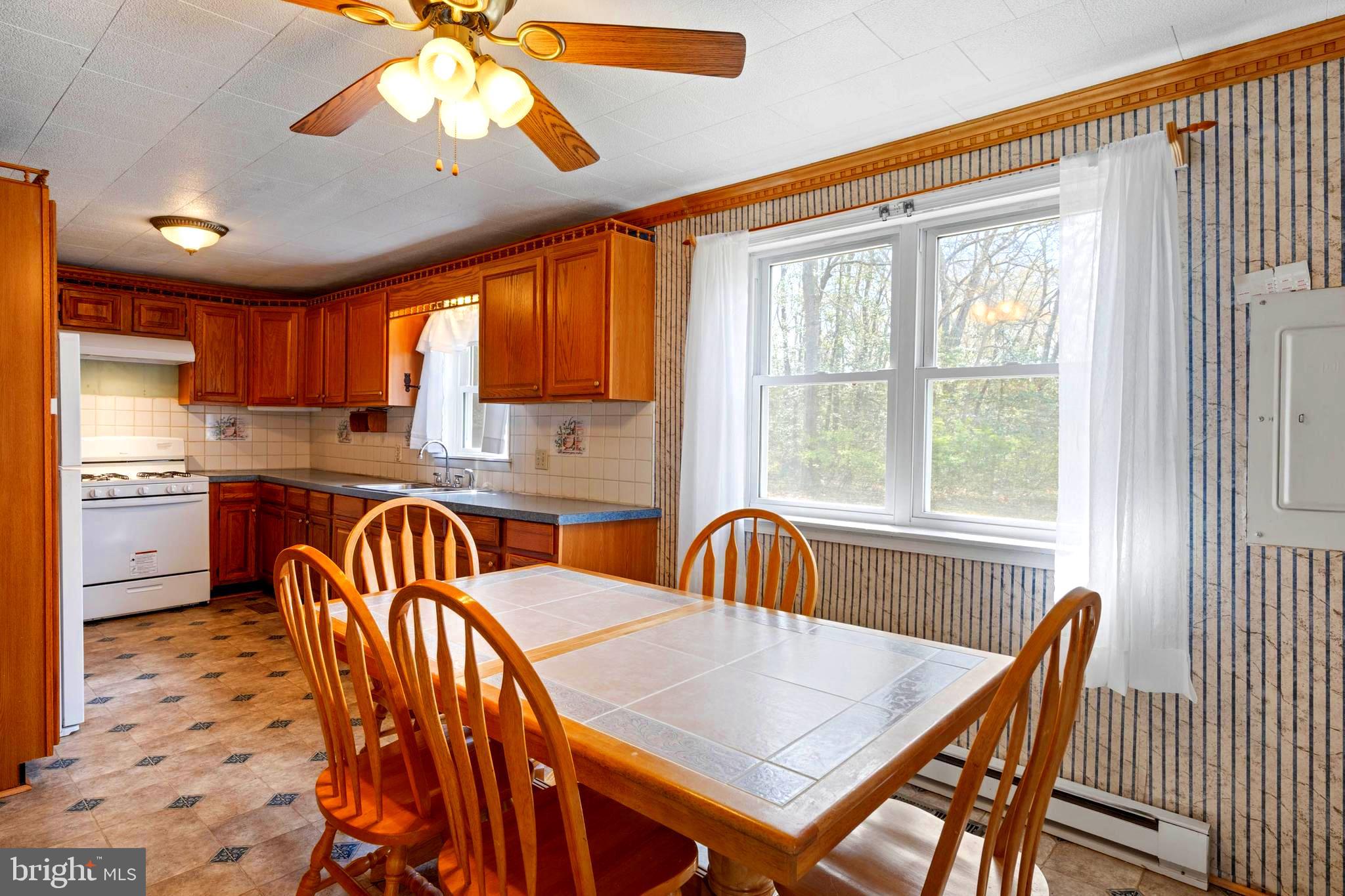 KAWAN ACRES - Residential