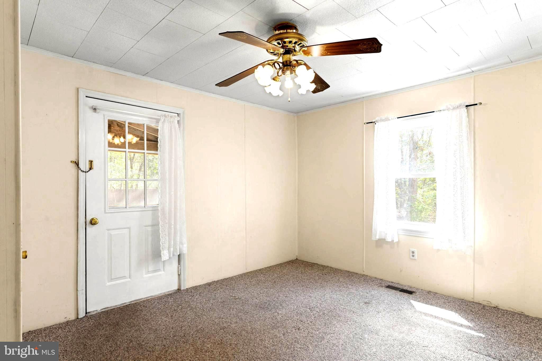 KAWAN ACRES - Residential