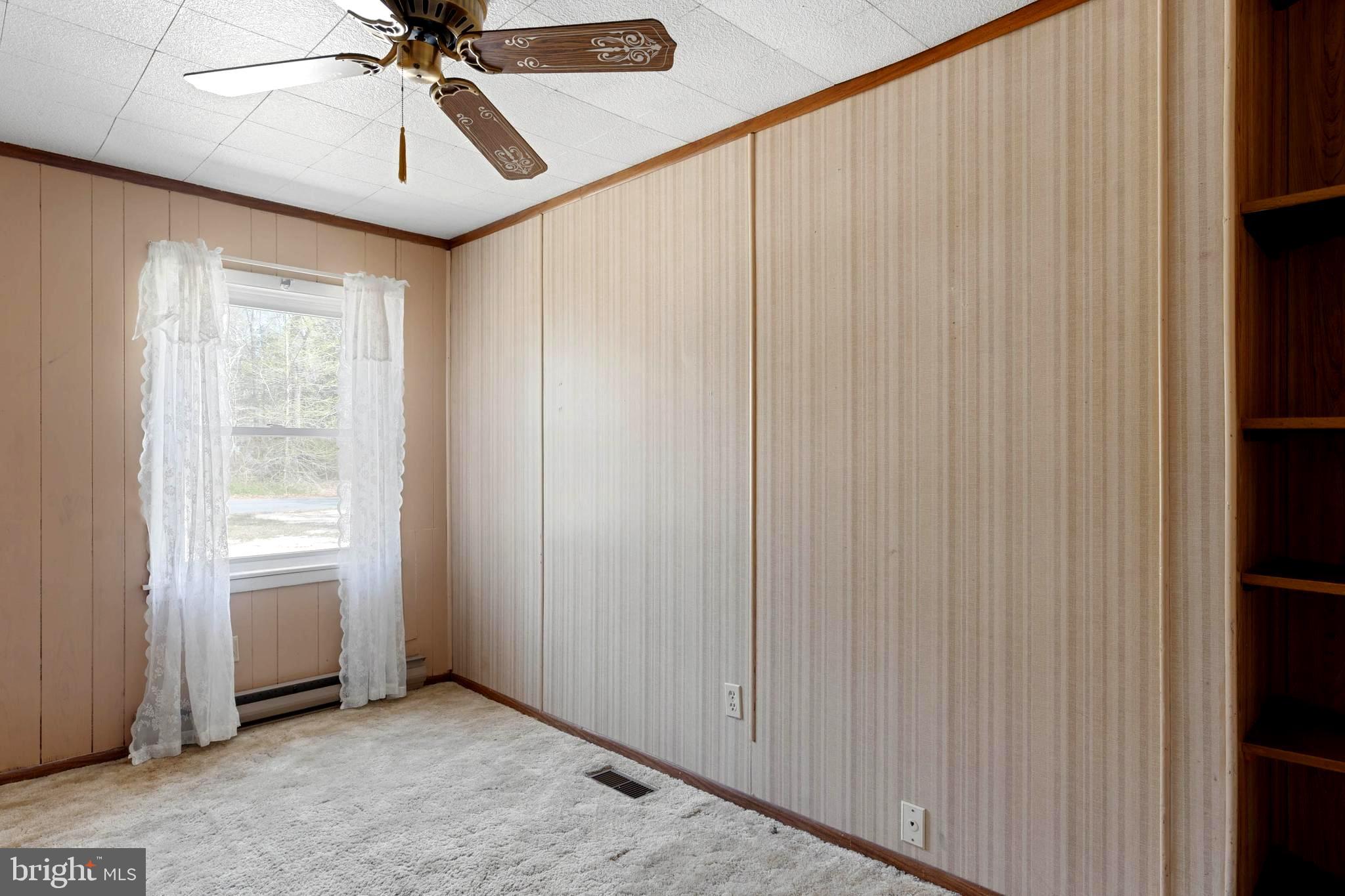 KAWAN ACRES - Residential