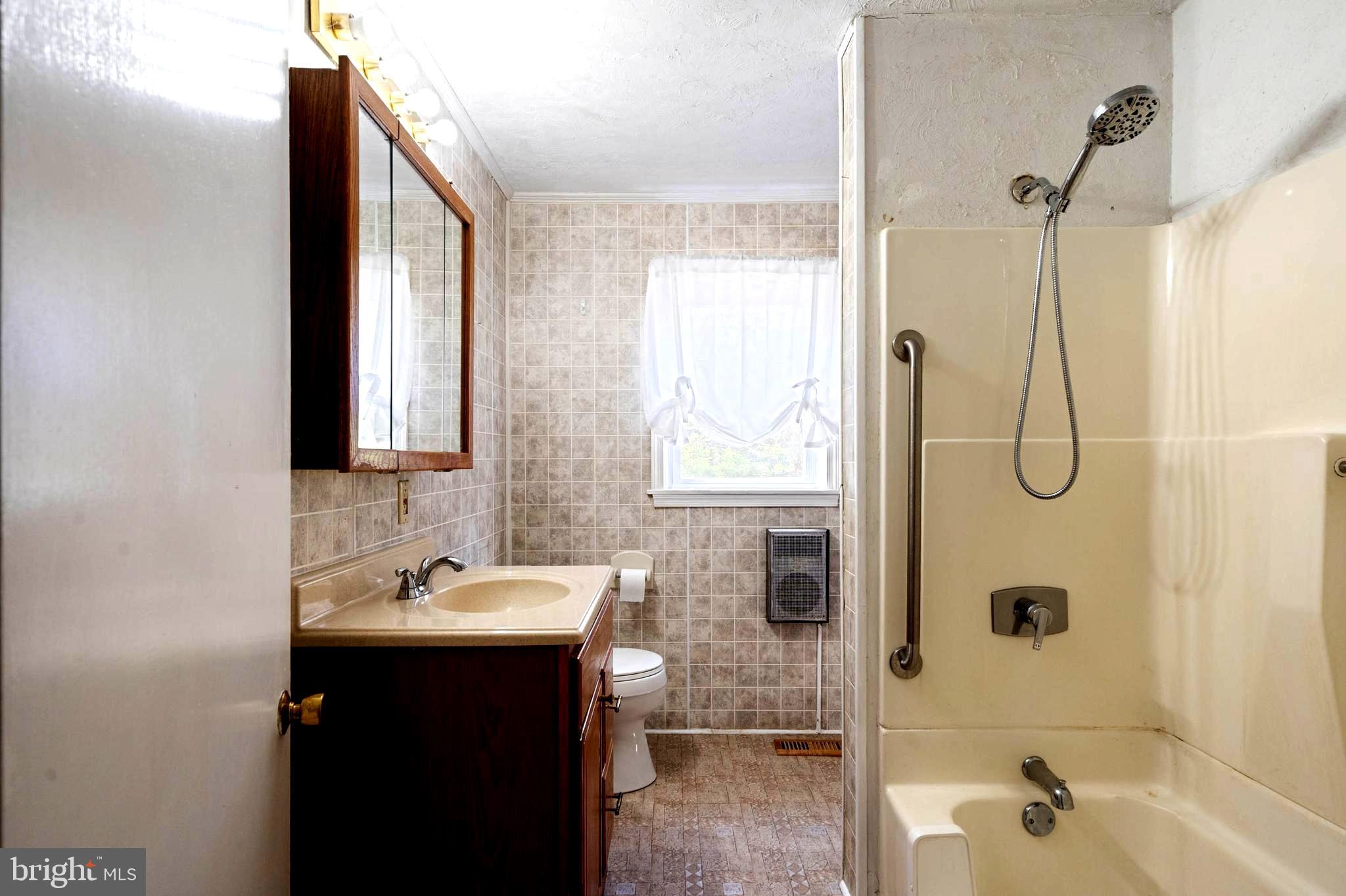 KAWAN ACRES - Residential