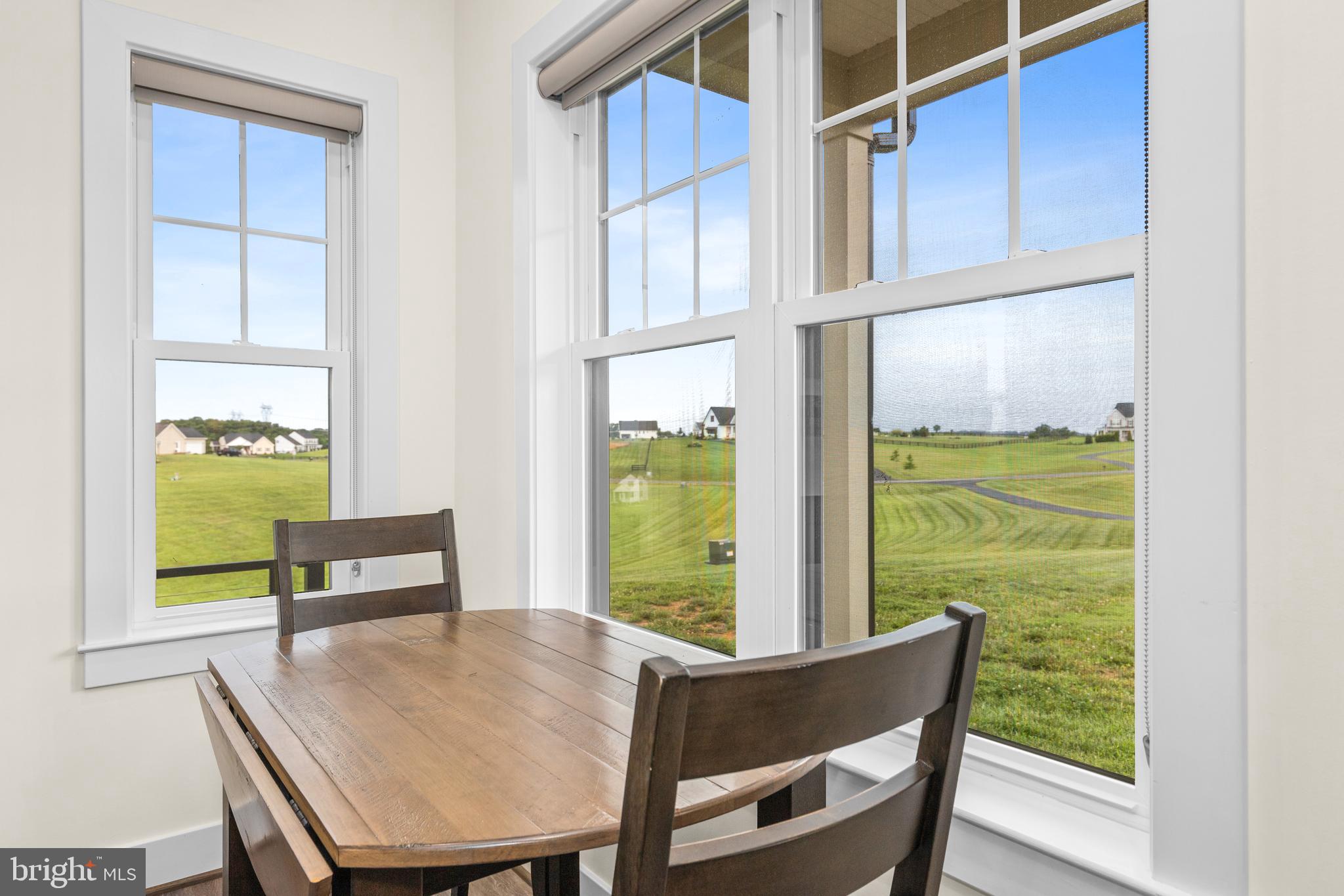 MOUNTAIN VISTA - Residential