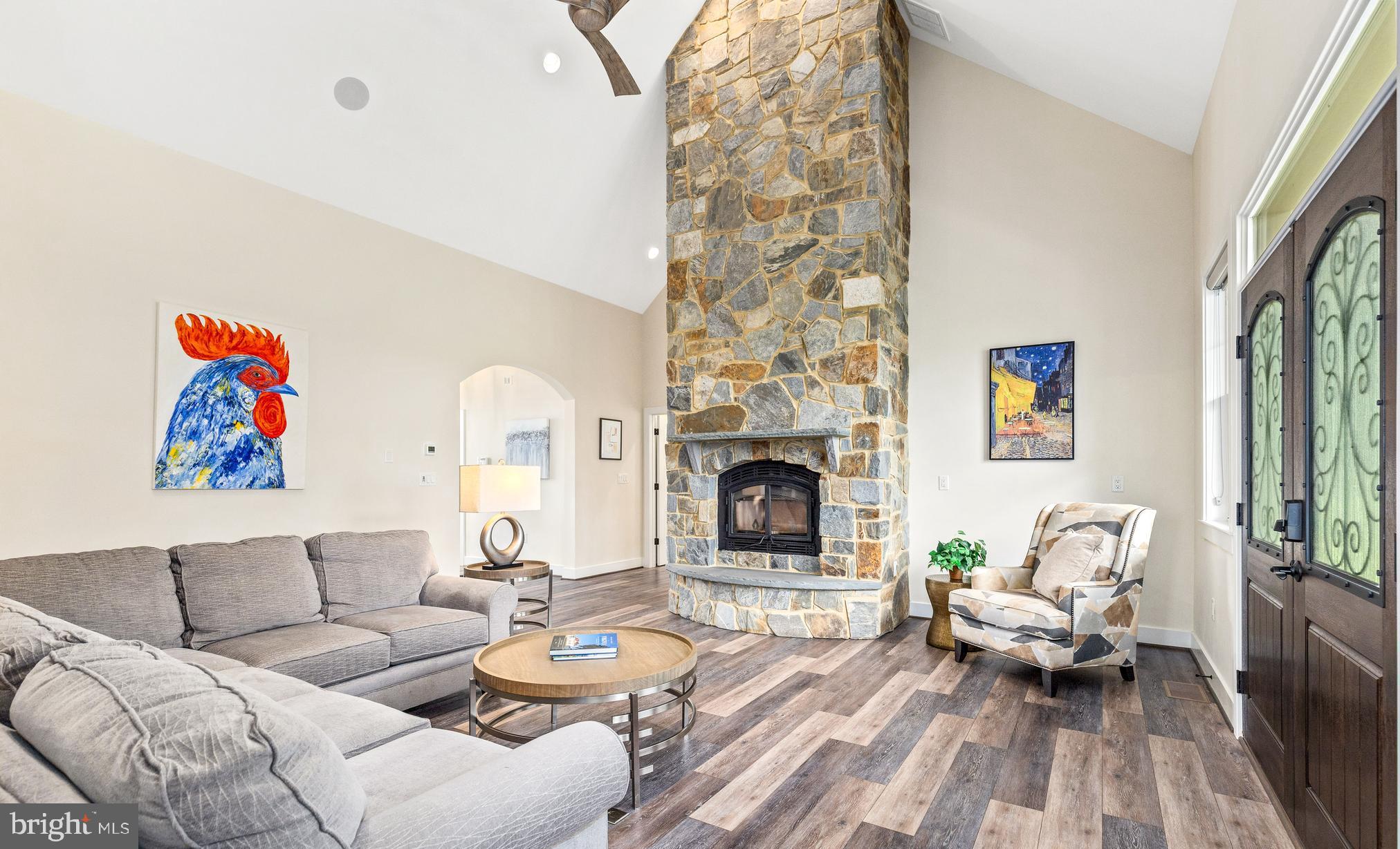 MOUNTAIN VISTA - Residential