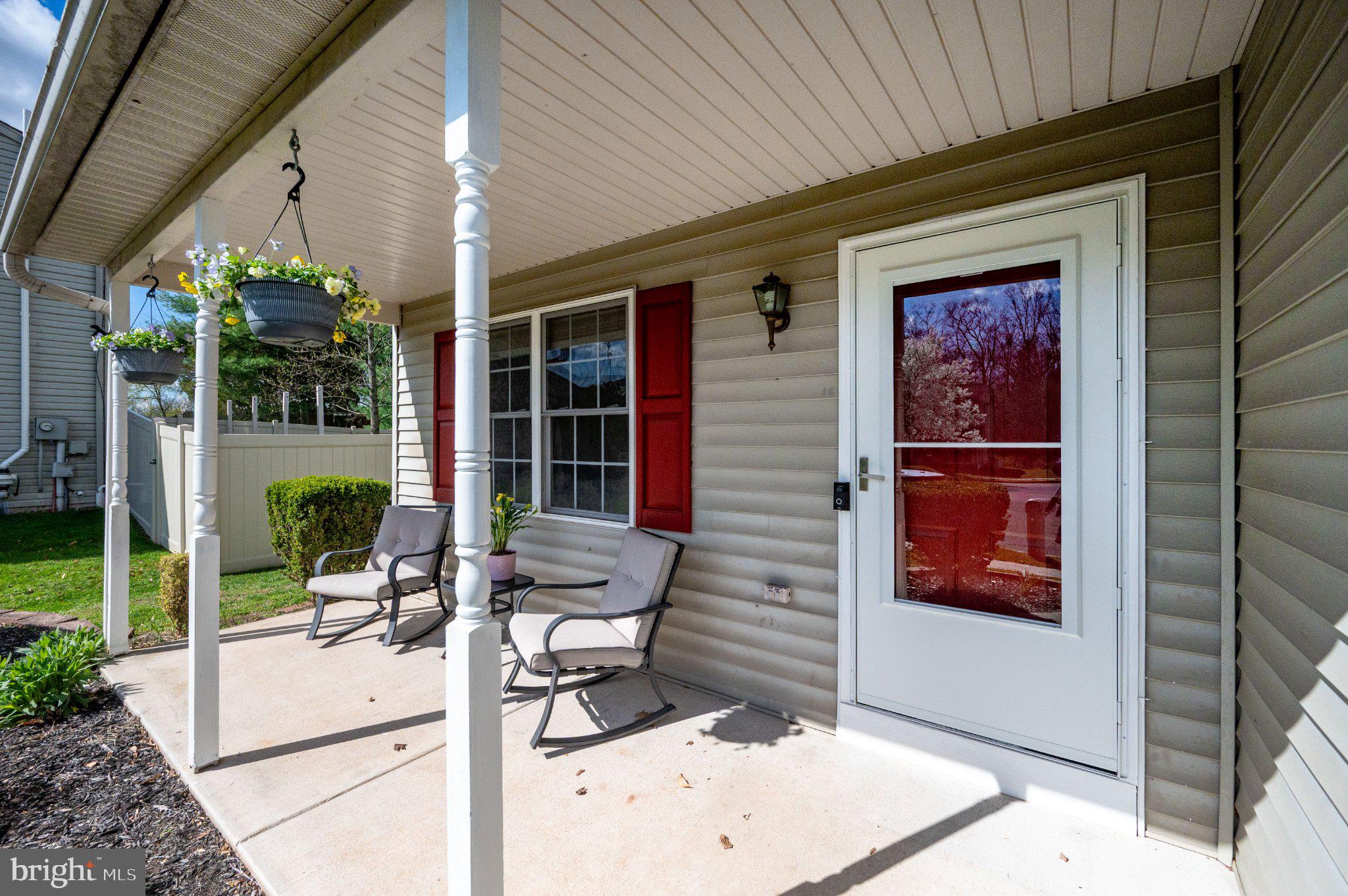 LONG POND - Residential