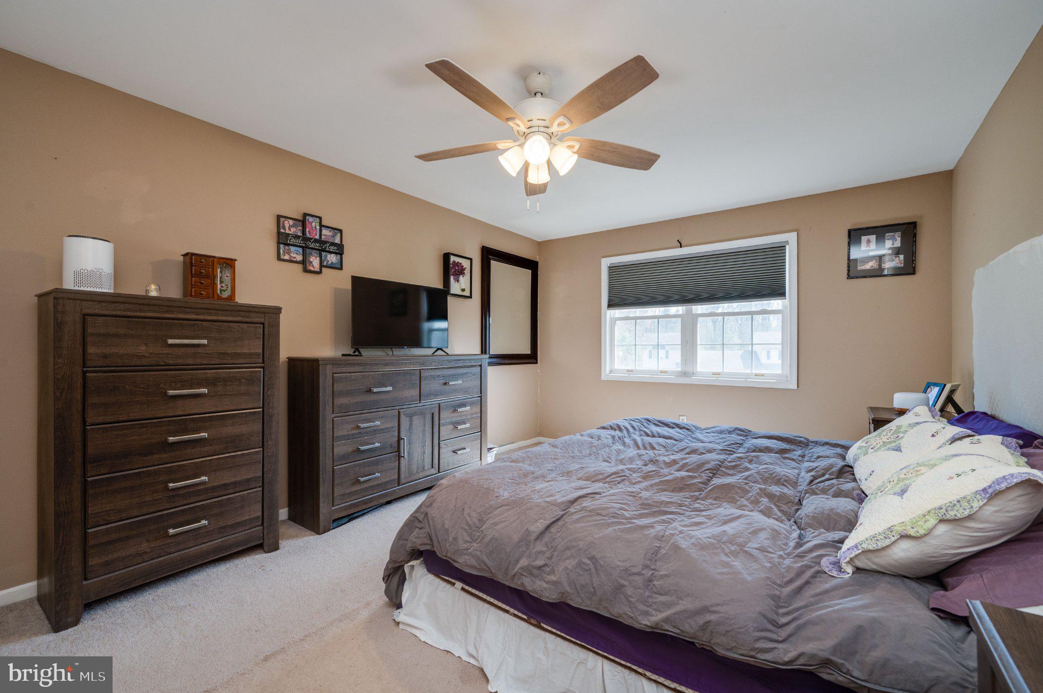 LONG POND - Residential