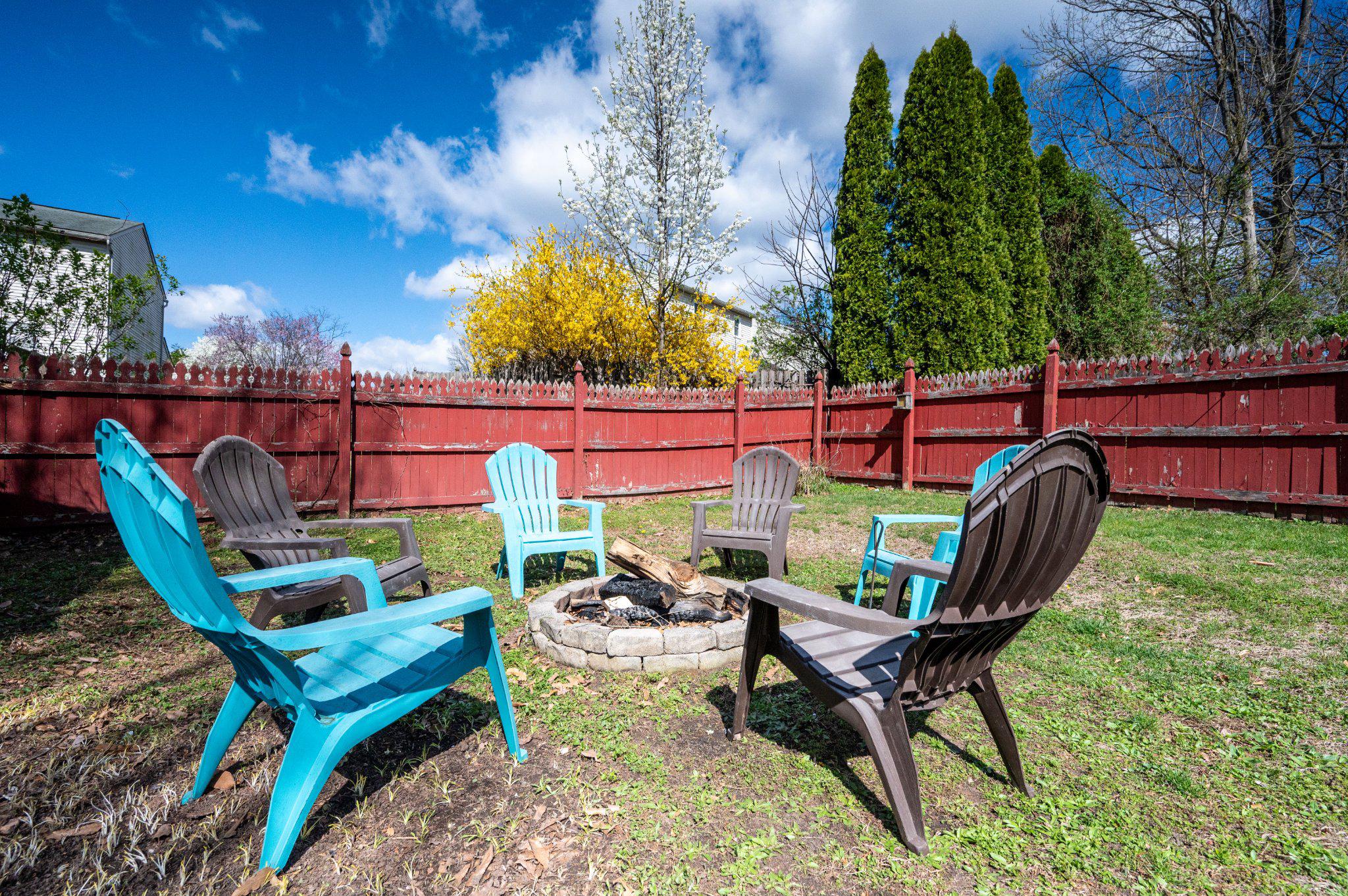 LONG POND - Residential