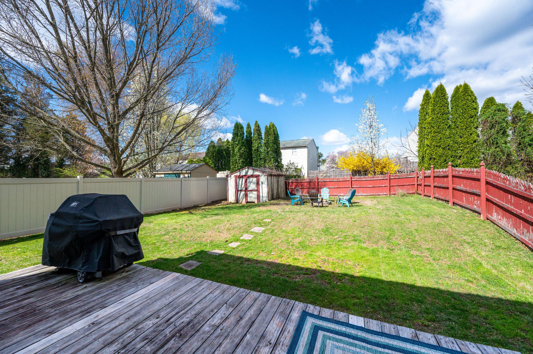 LONG POND - Residential