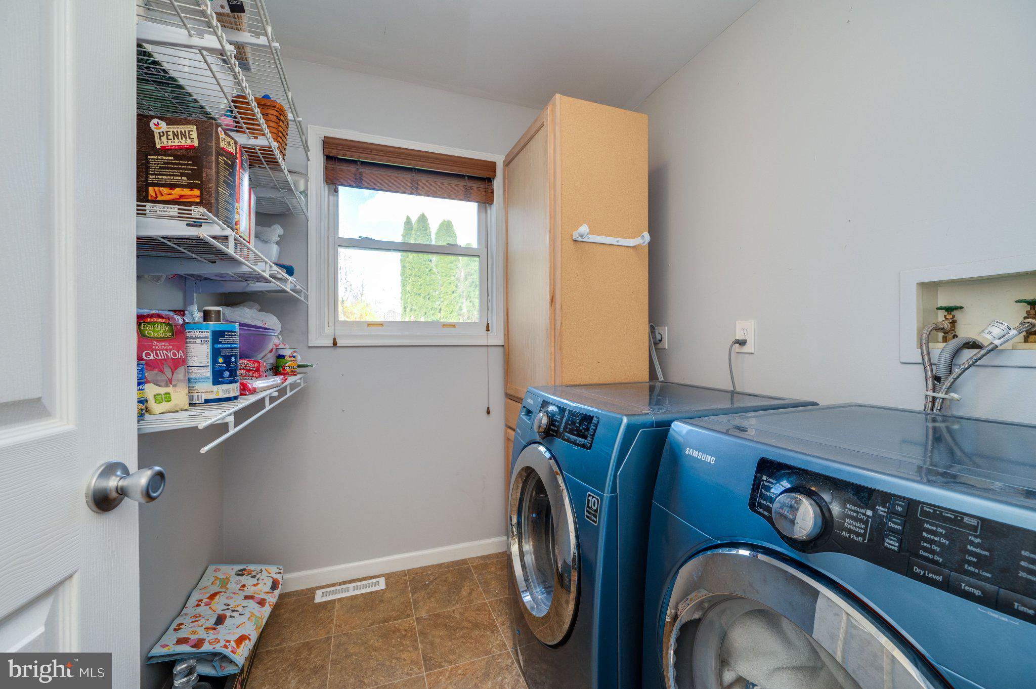 LONG POND - Residential