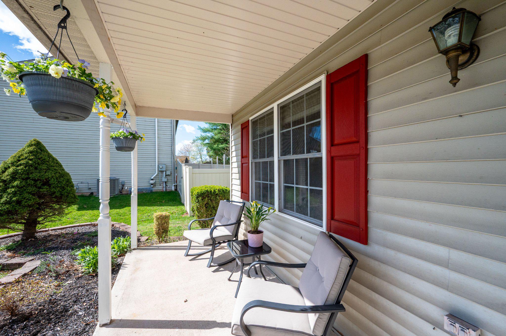 LONG POND - Residential