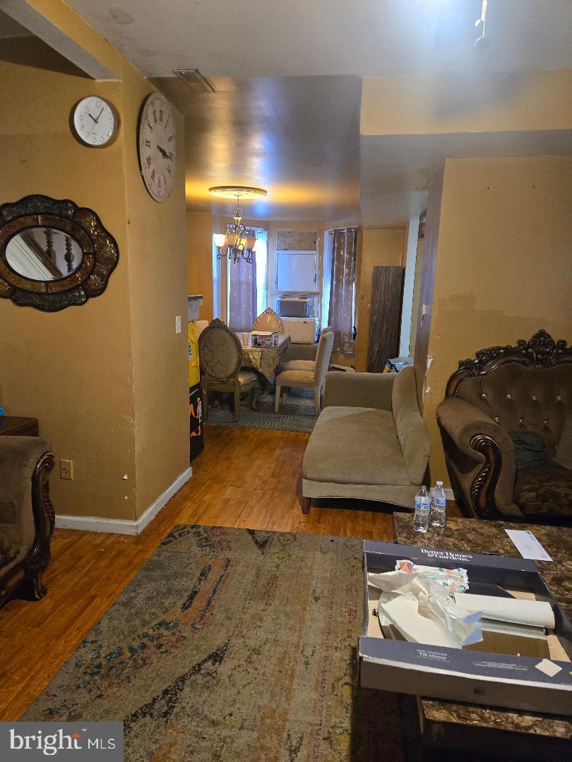 EASTWICK - Residential