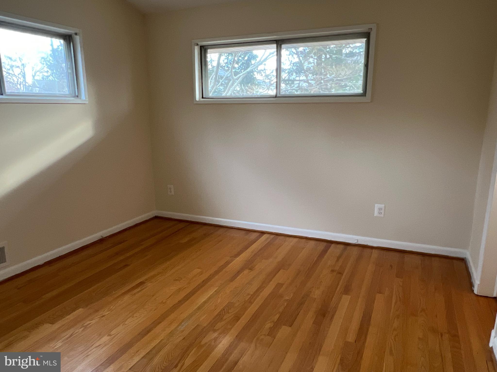 ROSEMONT - Residential Lease