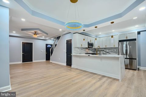 521 FRANKLIN AVENUE ESSEX MD 21221