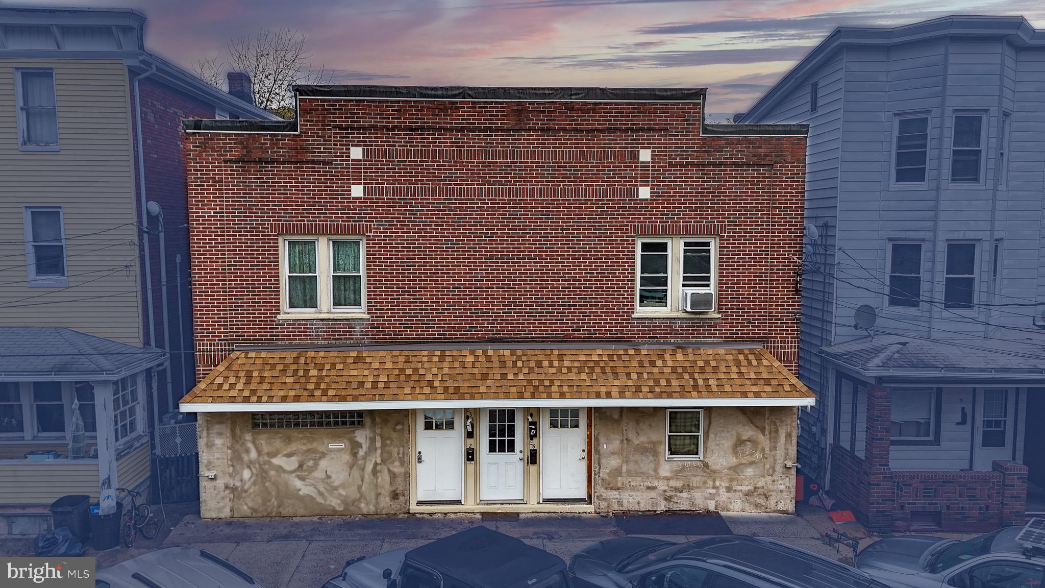 231 E RIDGE STREET 233