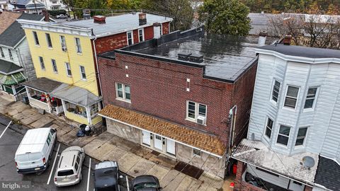 231 E RIDGE STREET 233 LANSFORD PA 18232