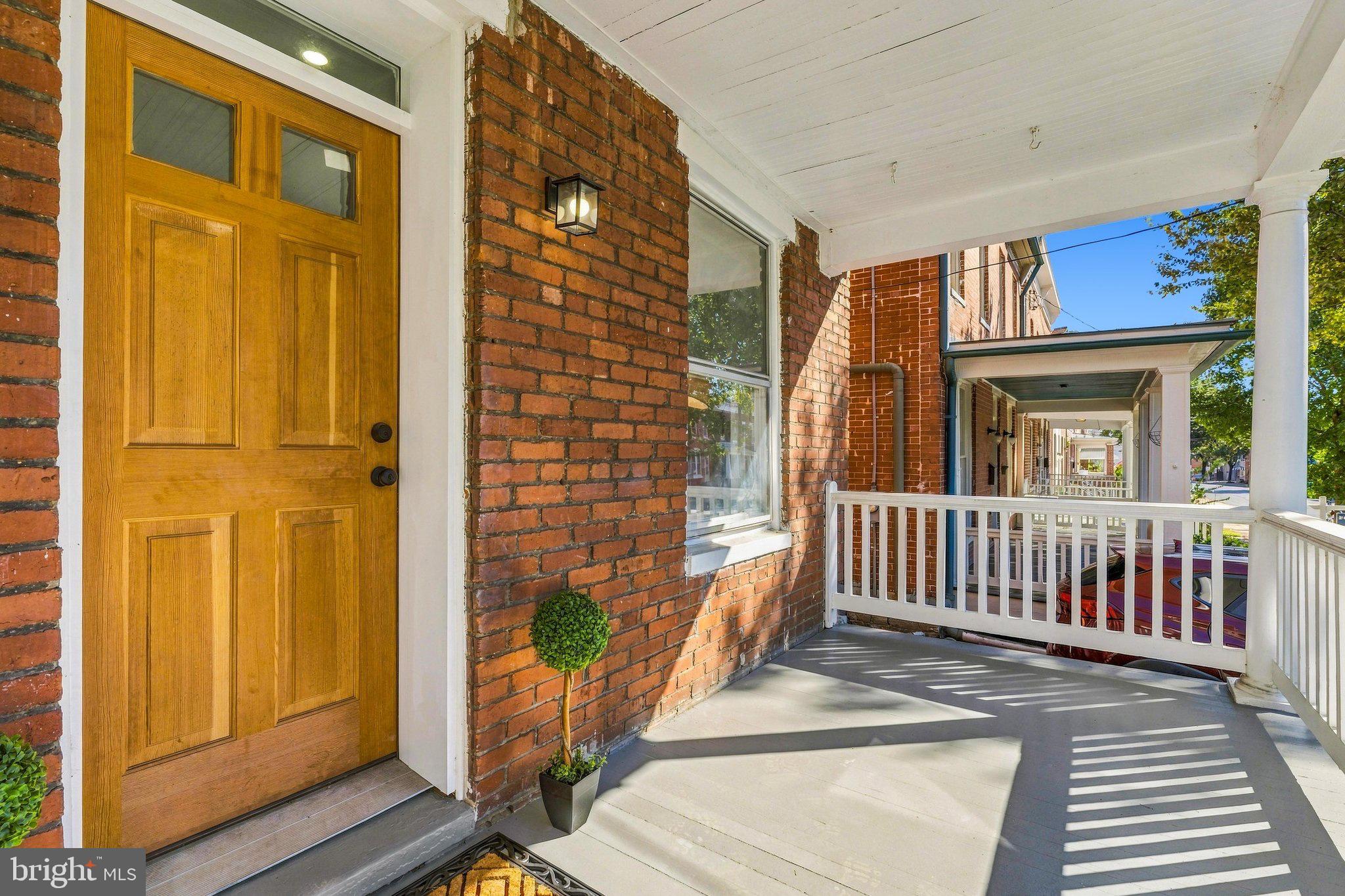 231 W SOUTH STREET
