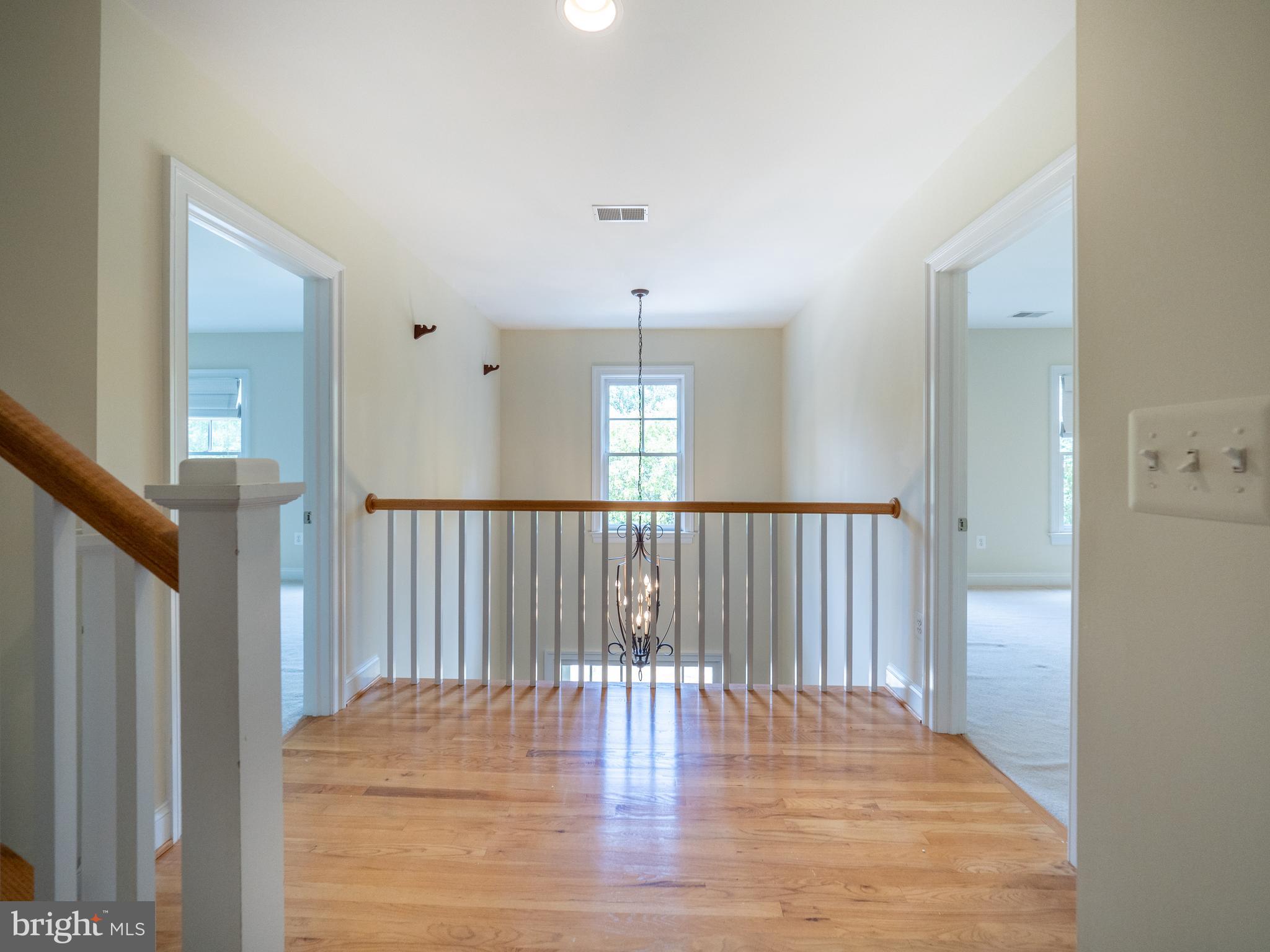 PINEVIEW - Residential