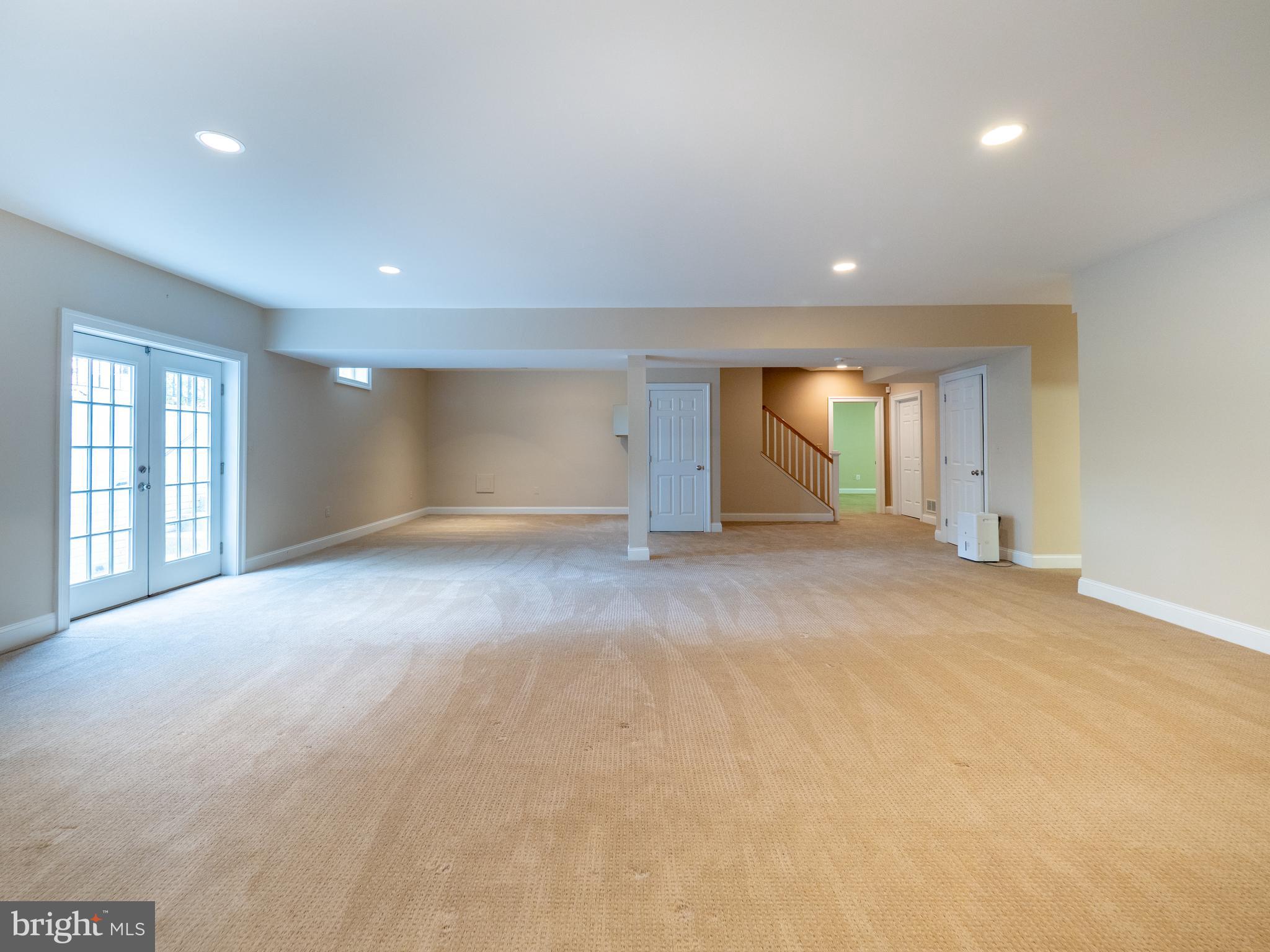 PINEVIEW - Residential