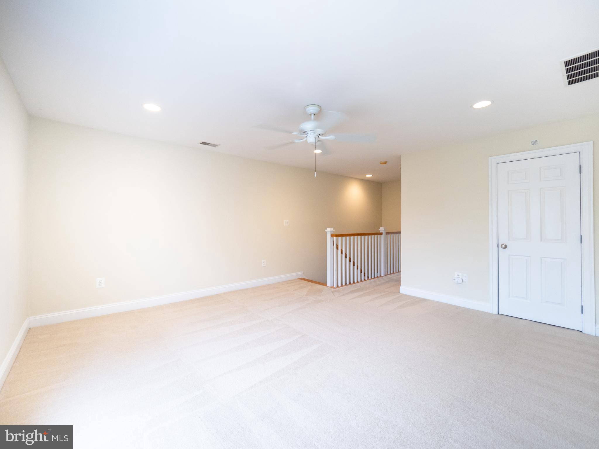 PINEVIEW - Residential