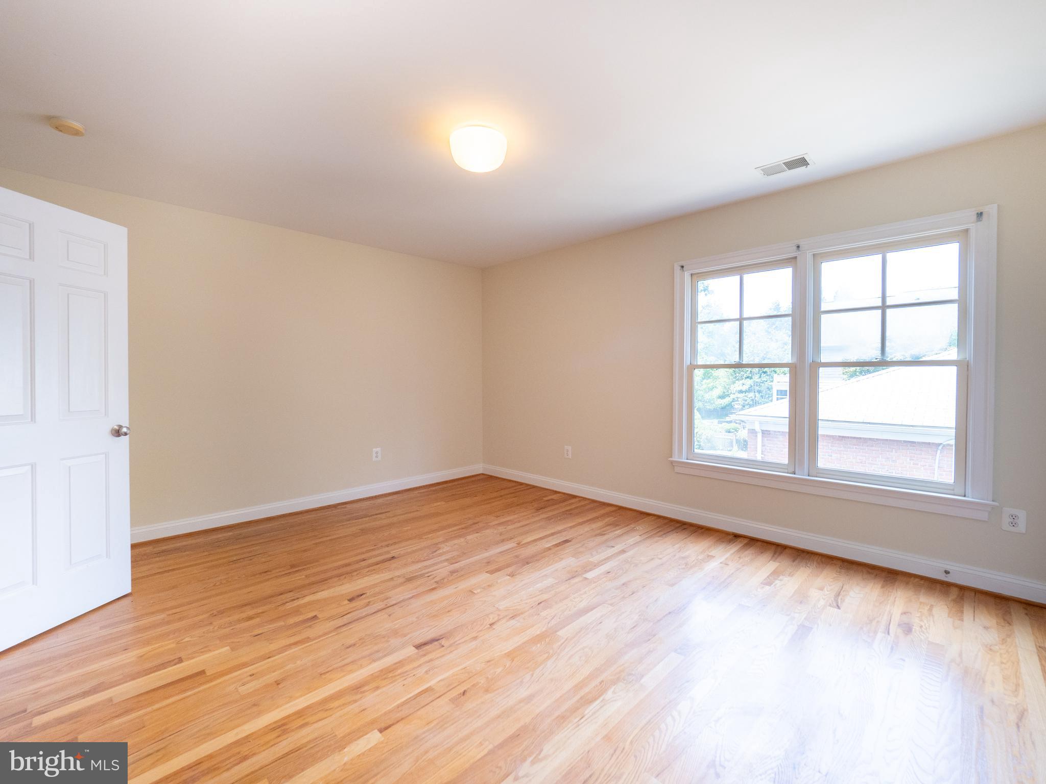 PINEVIEW - Residential