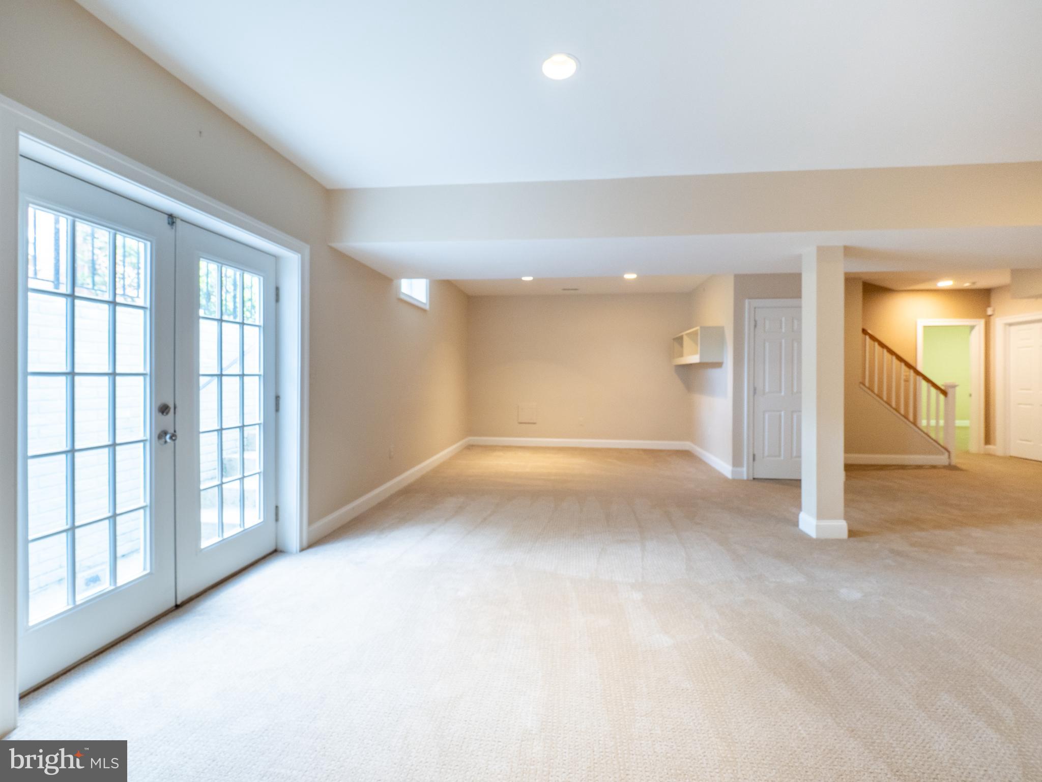 PINEVIEW - Residential